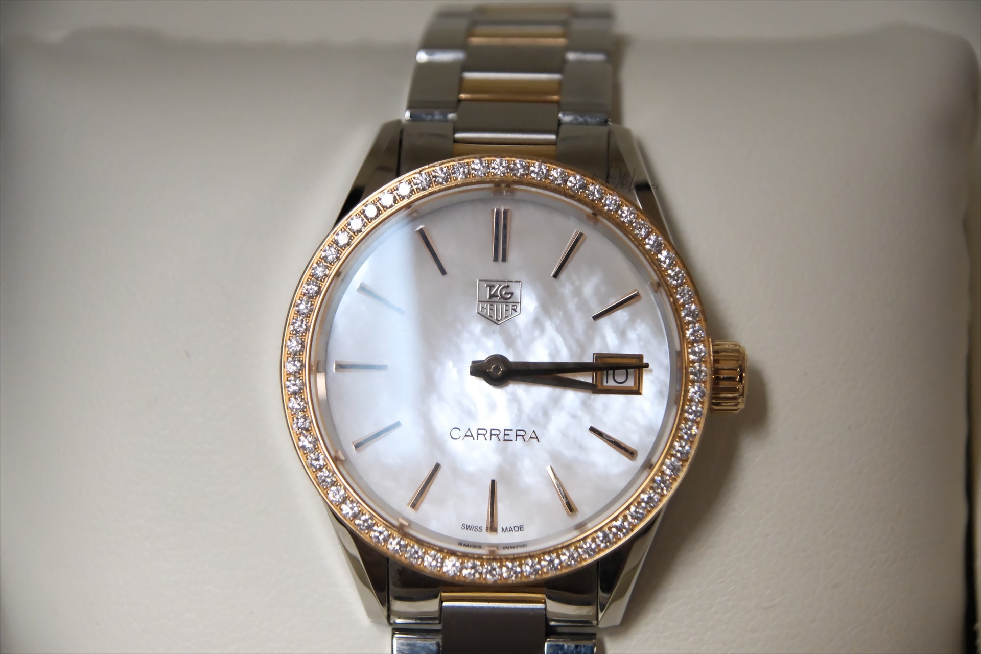TAGHEUER 32mm CARRERA TWO TONE DIAMONDS BEZELS MOP