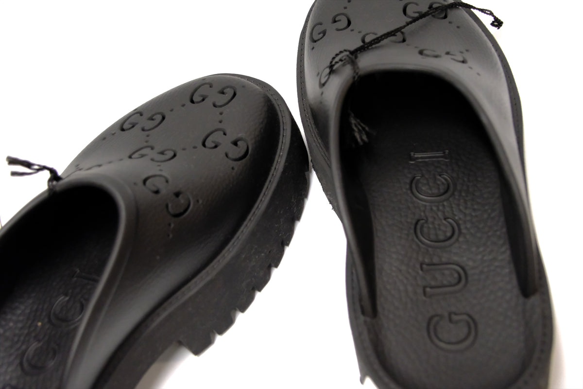 GUCCI PERFORATED GG RUBBER MULES SIZE 41