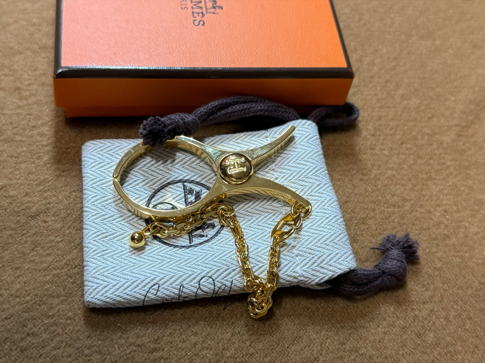 HERMES FILOU GLOVE CLIP ROSE GOLD PLATED METAL