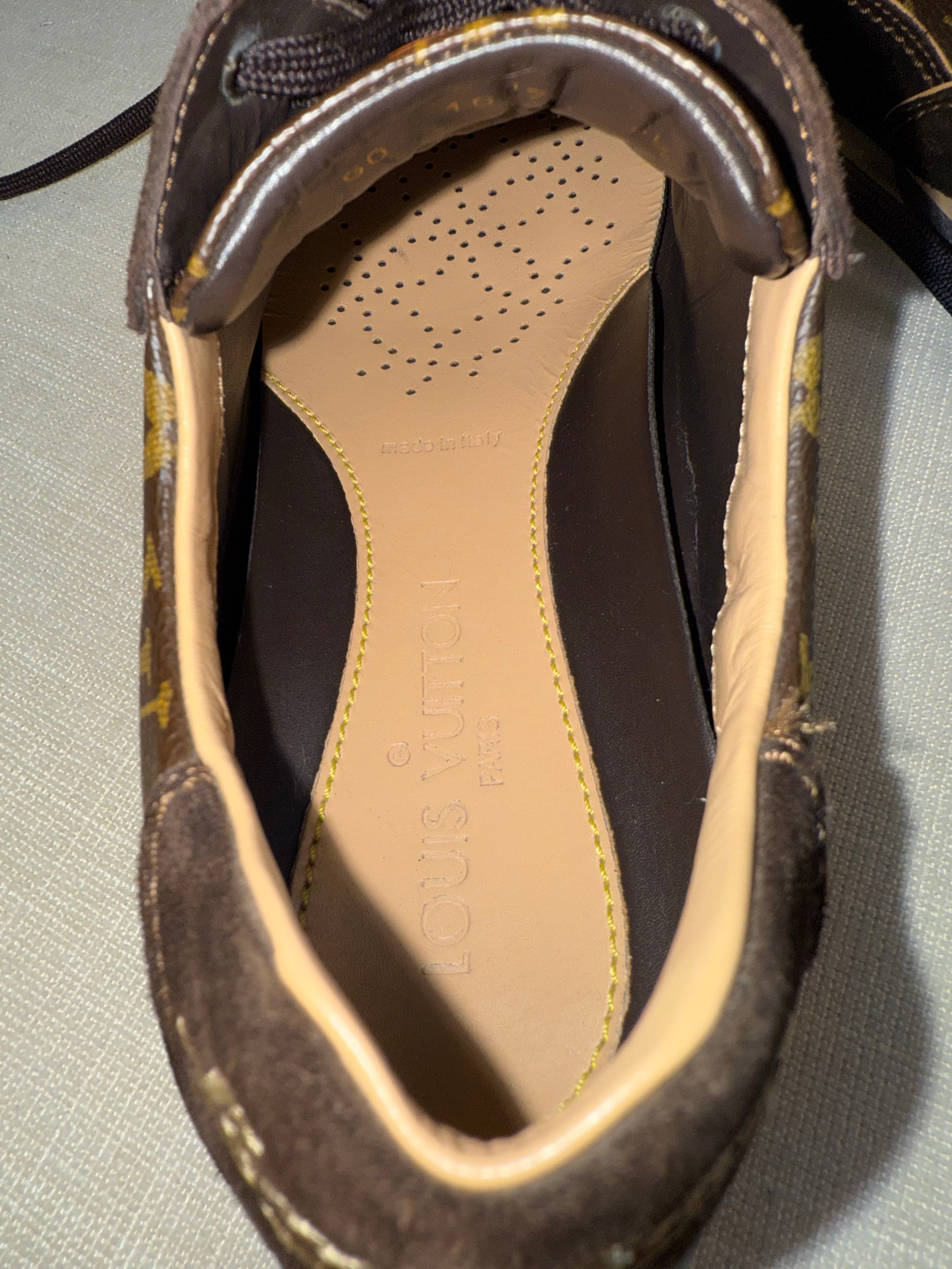LOUIS VUITTON MONOGRAM/SUEDE SNEAKERS SIZE US 5 1/2