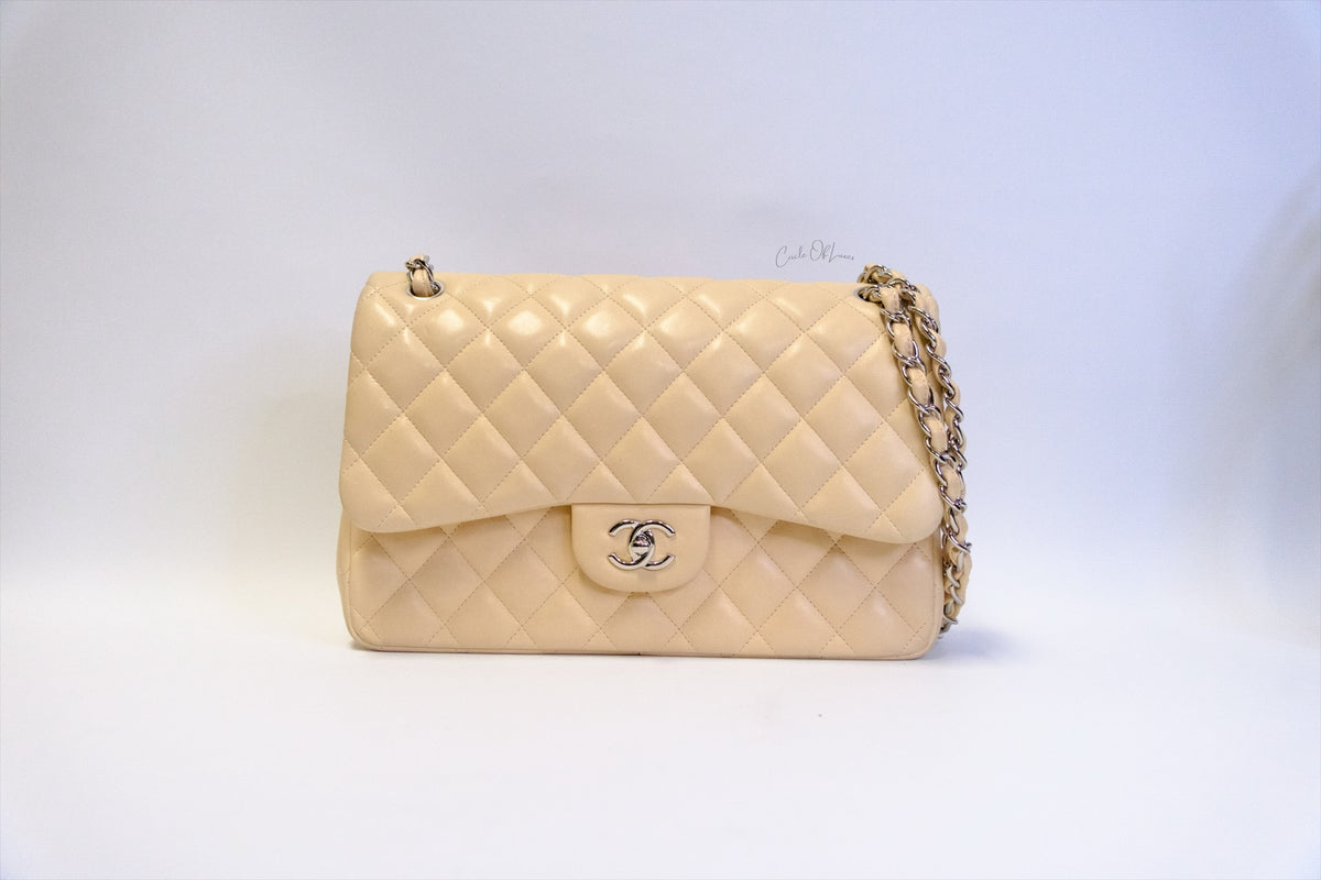 CHANEL JUMBO CLASSIC FLAP BEIGE LAMBSKIN SHW