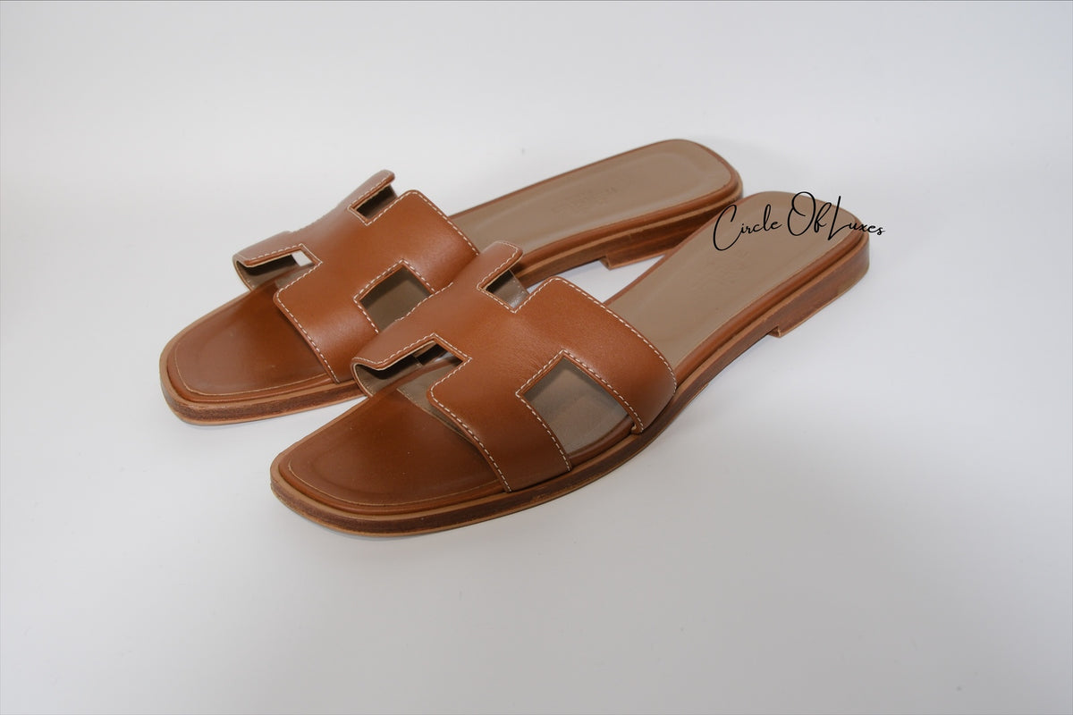 HERMES ORAN SIZE 39 GOLD