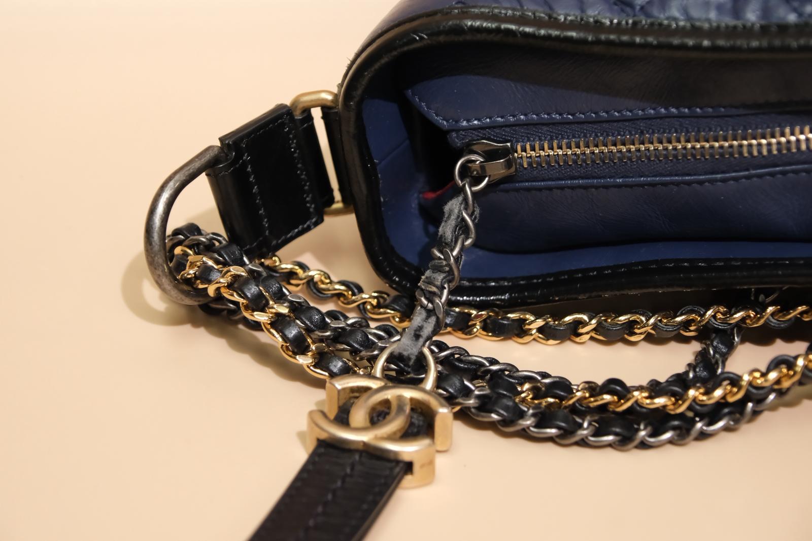 CHANEL SMALL GABRIELLE NAVY/BLACK CALFSKIN MIXED HARDWARE