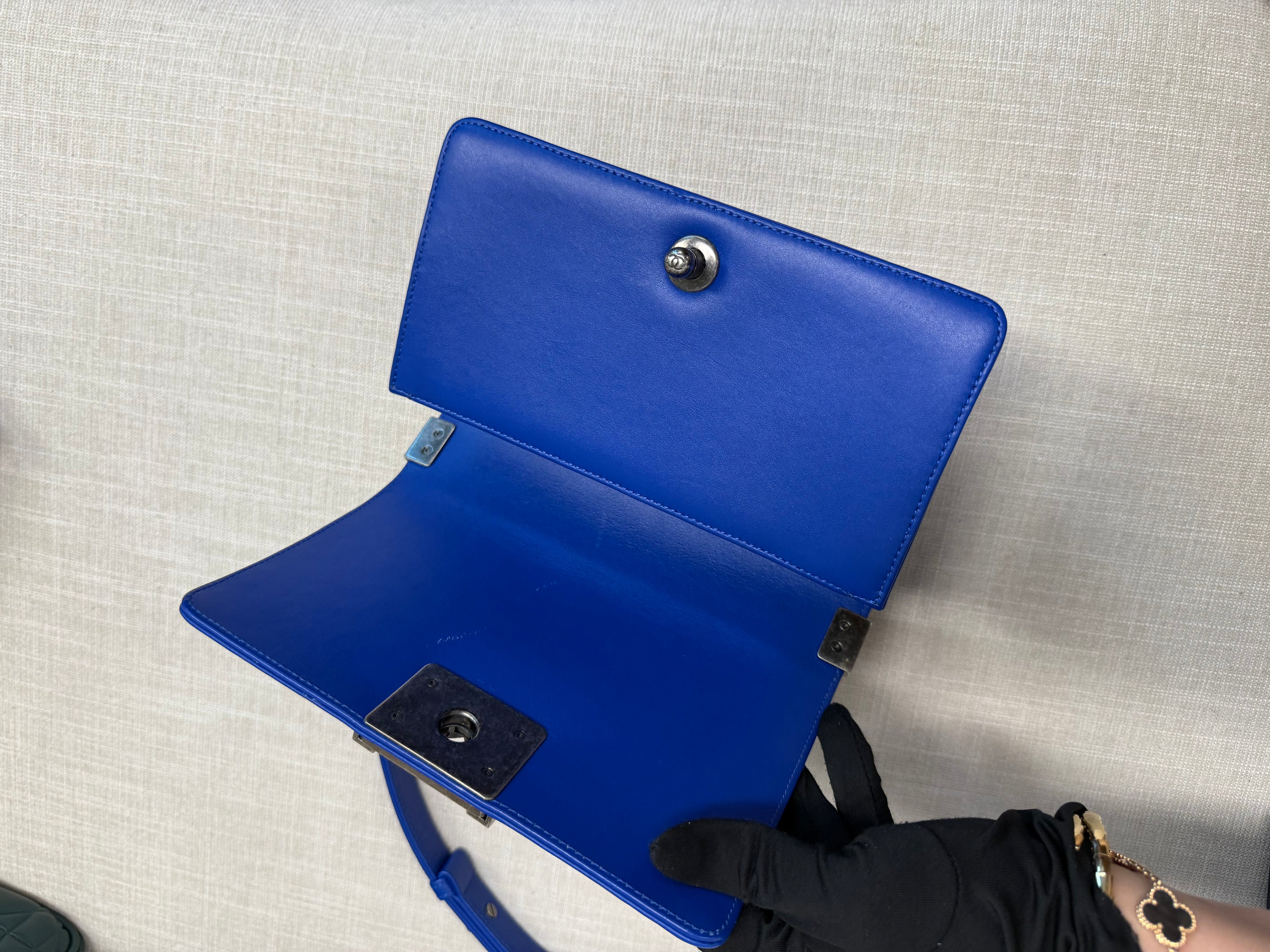 CHANEL SMALL BOY STINGRAY BLUE RHW