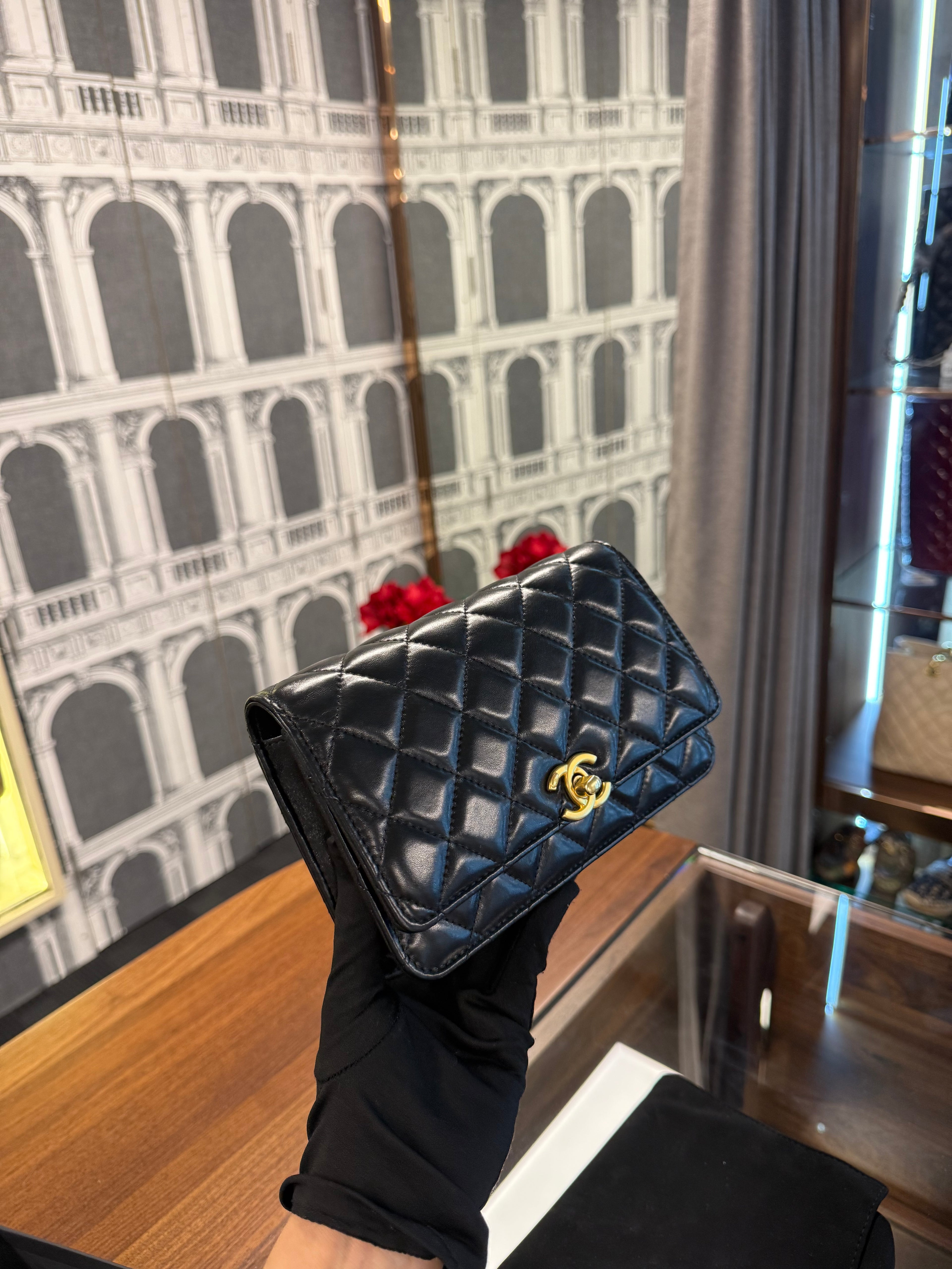 CHANEL BLACK WALLET ON CHAIN SEASONAL GHW