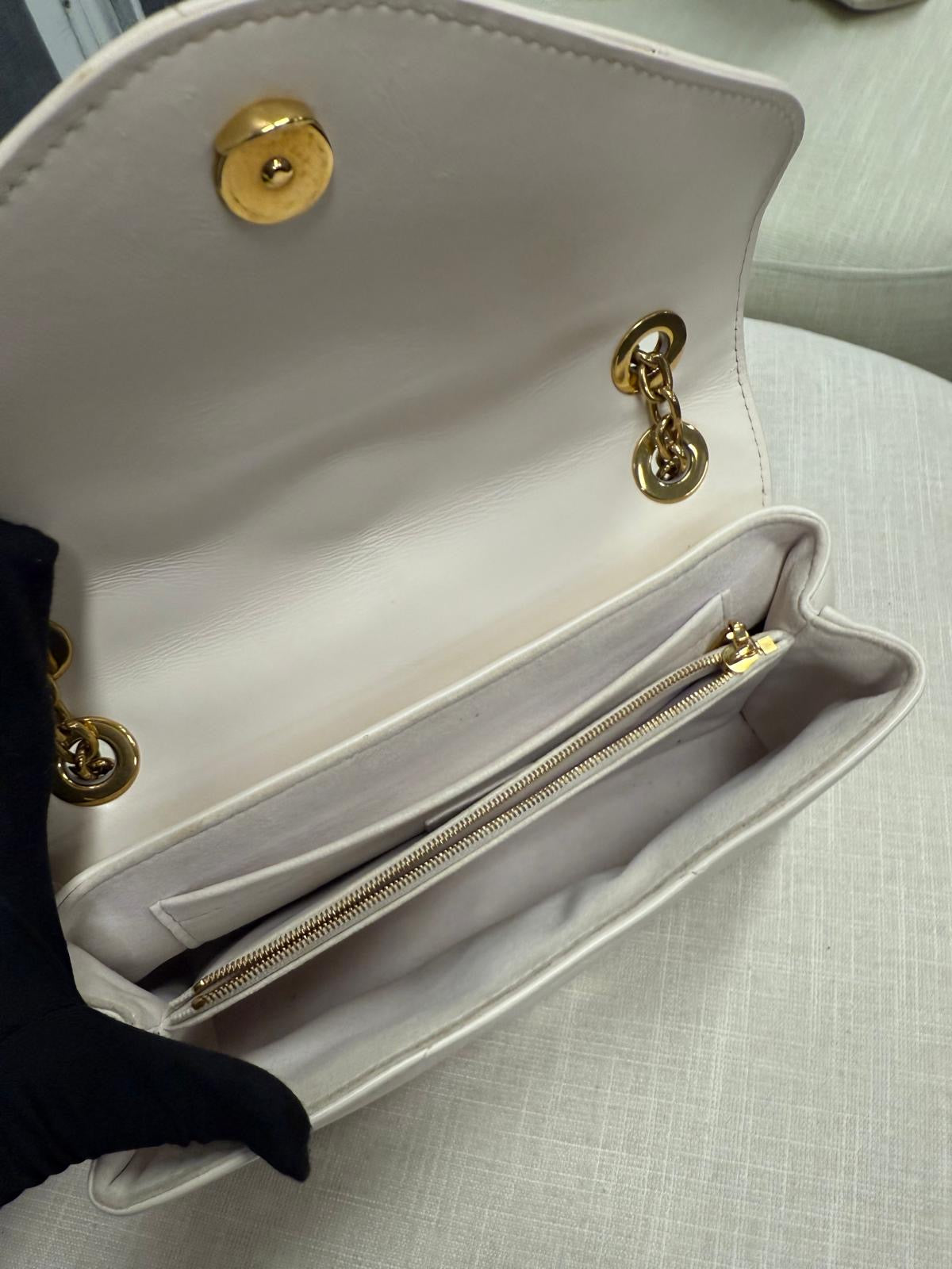 LOUIS VUITTON  NEW WAY MM IVORY CHAIN BAG