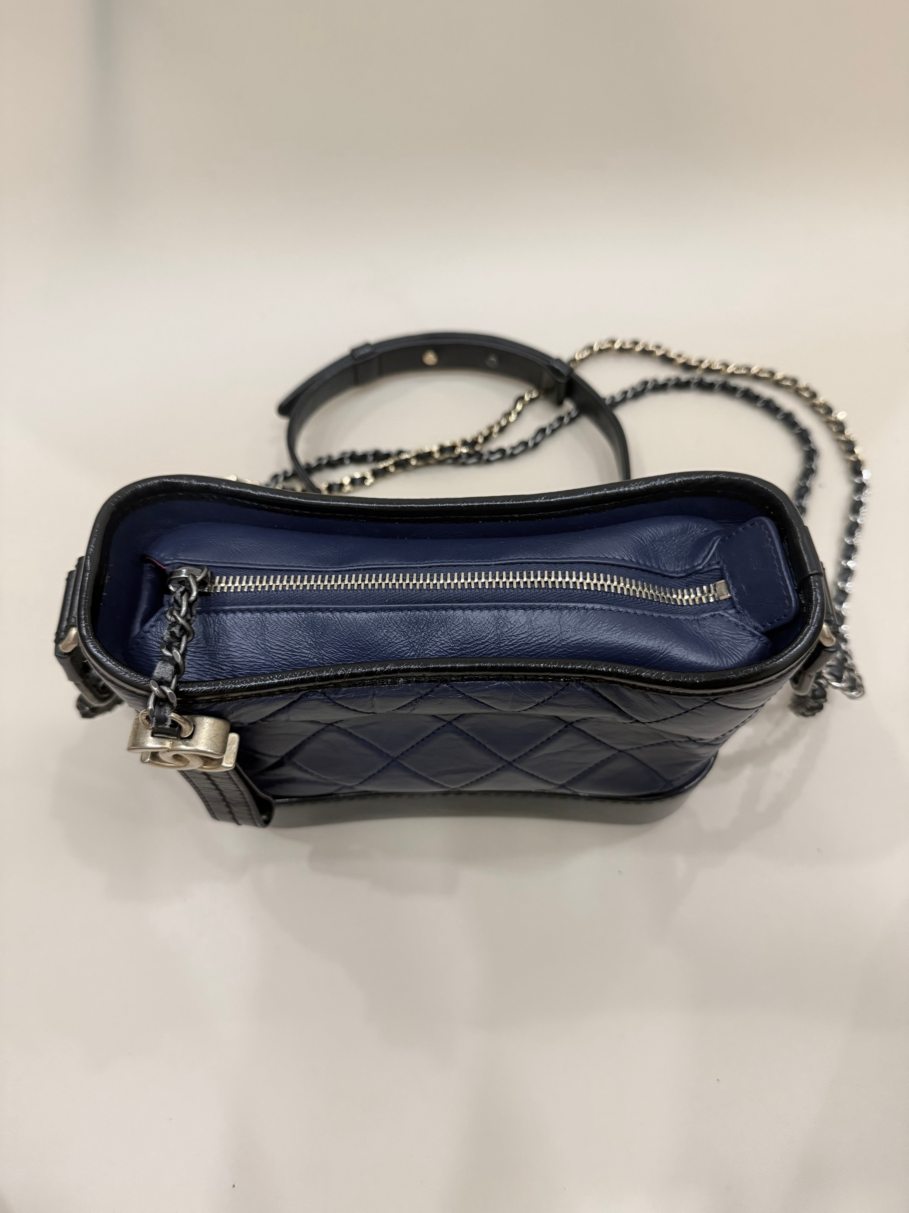 CHANEL SMALL GABRIELLE NAVY/BLACK CALFSKIN MIXED HARDWARE