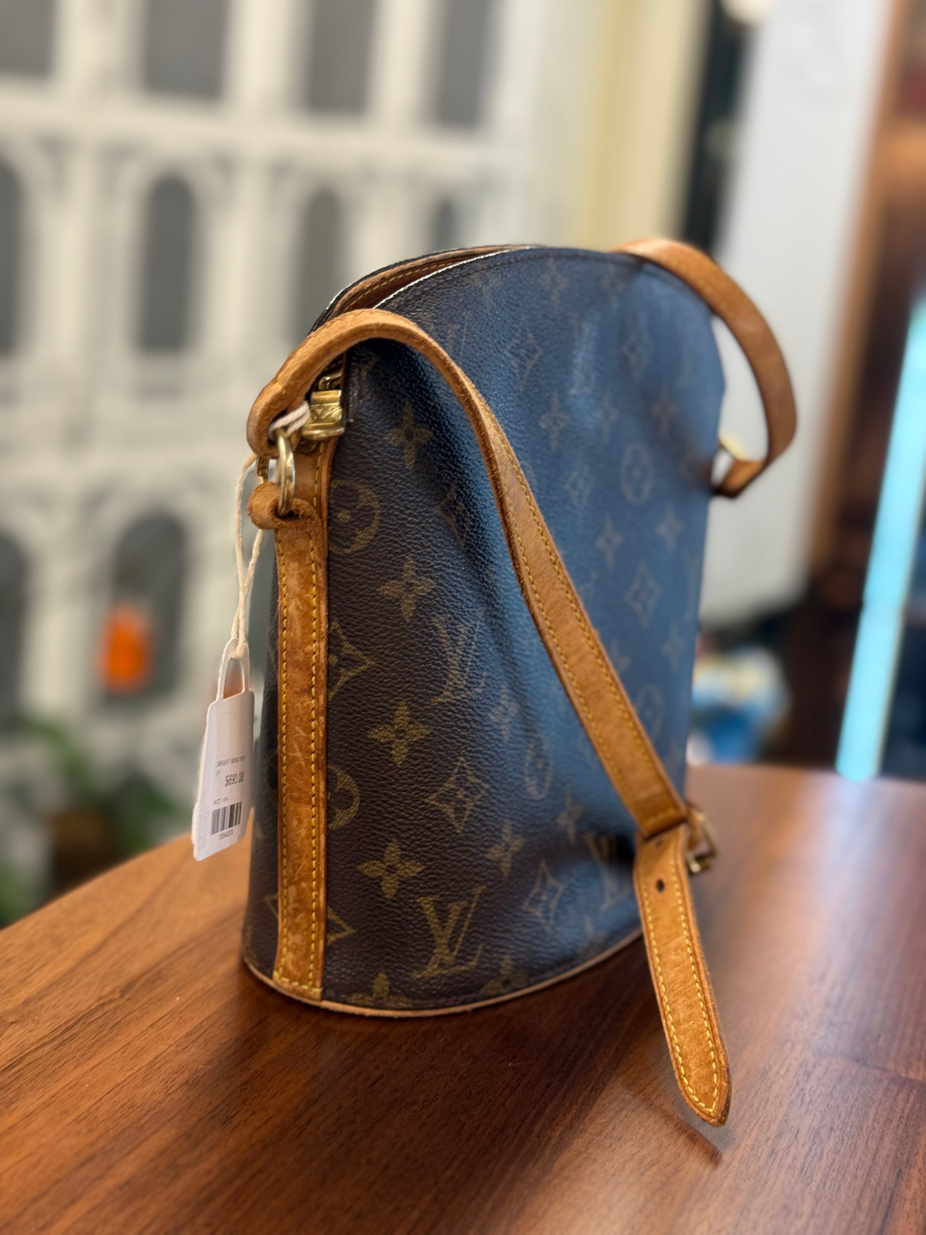 LOUIS VUITTON VINTAGE DROUOT MONOGRAM CROSSBODY BAG