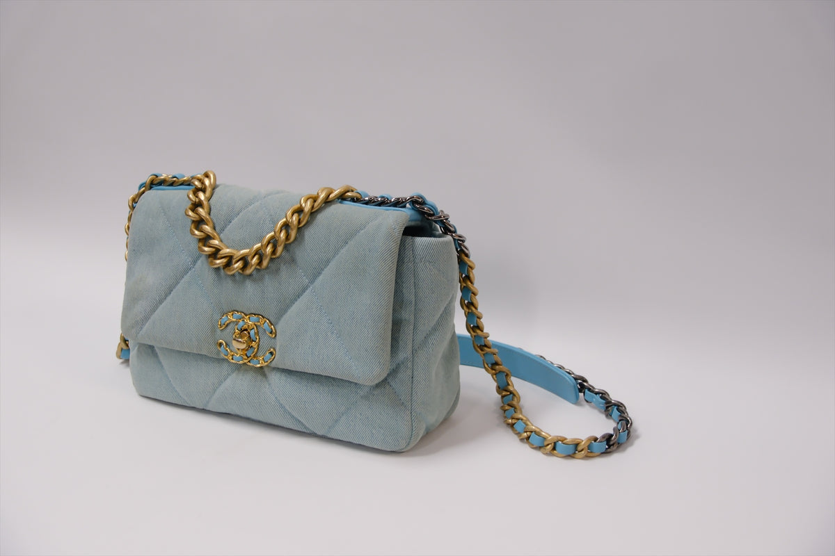 CHANEL C19 BLUE DENIM SMALL
