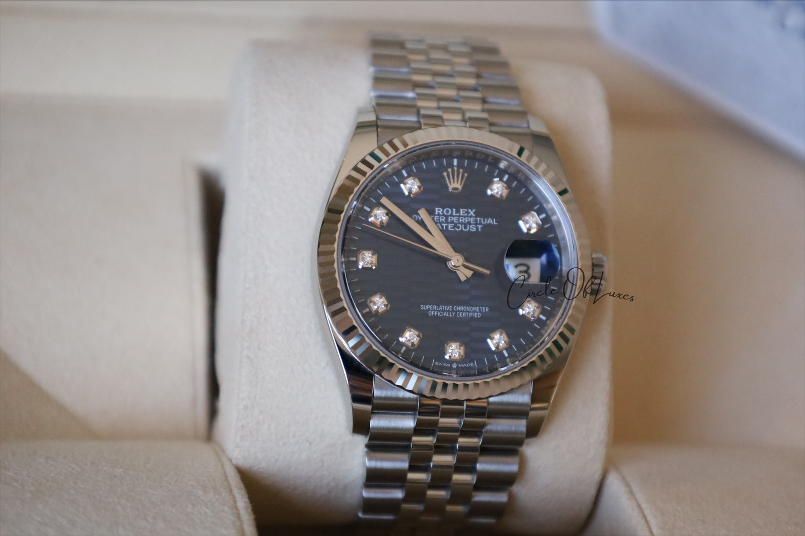 ROLEX DATE JUST 36 OYSTER STEEL BLUE FLUTED MOTIF DIAL