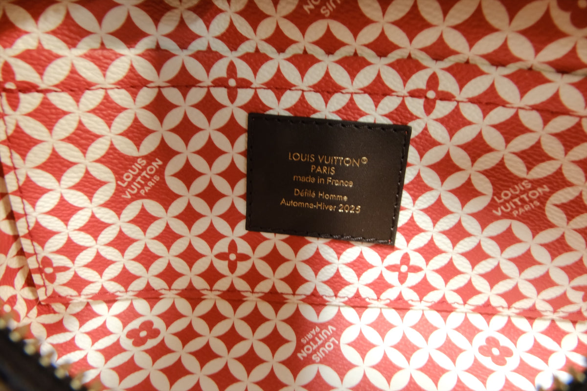 LOUIS VUITTON x NIGO DOPP KIT DAMIER PHRIENDSHIP