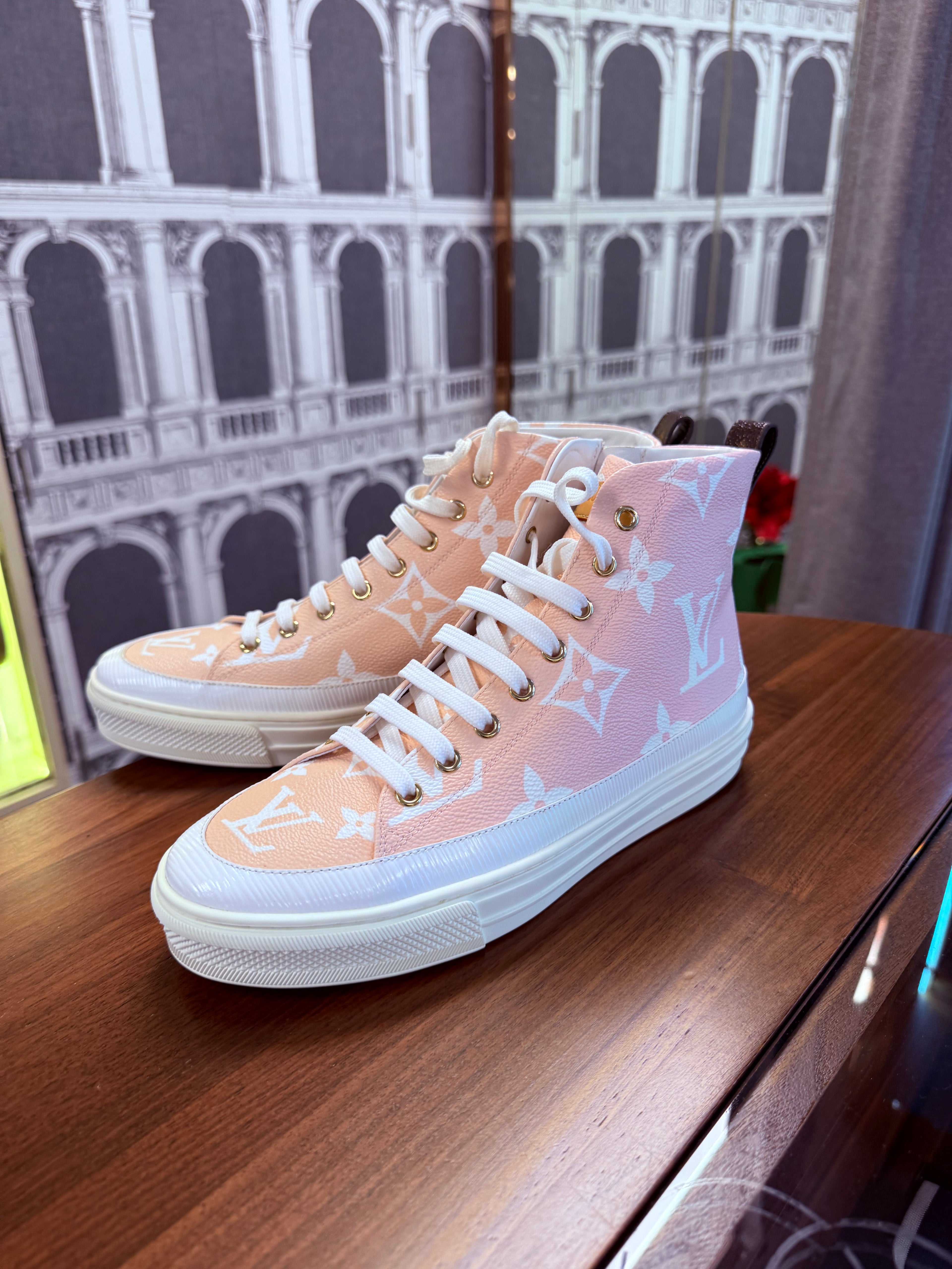 PINK STELLA HIGH SNEAKER SIZE 39
