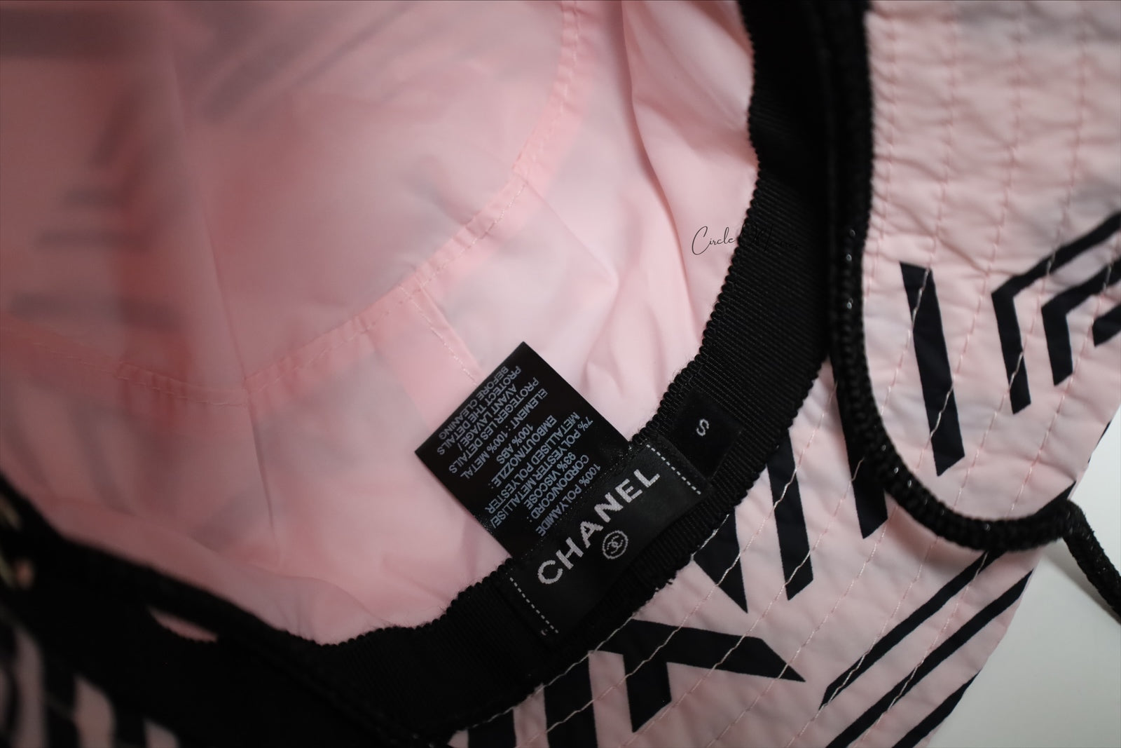 NEW CHANEL PINK BUCKET BAG SIZE S