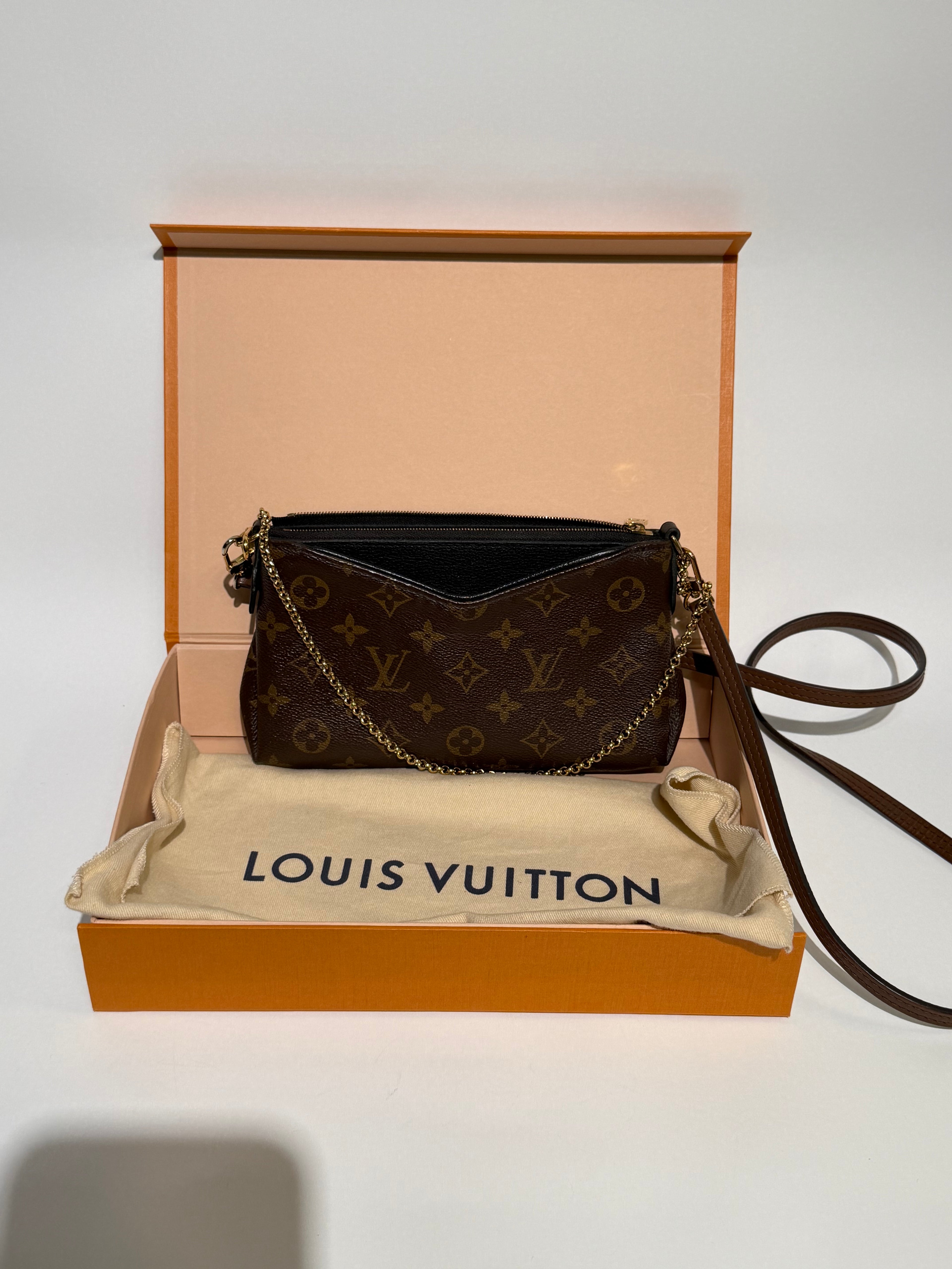 LOUIS VUITTON PALLAS MONOGRAM /NOIR CLUTCH  2