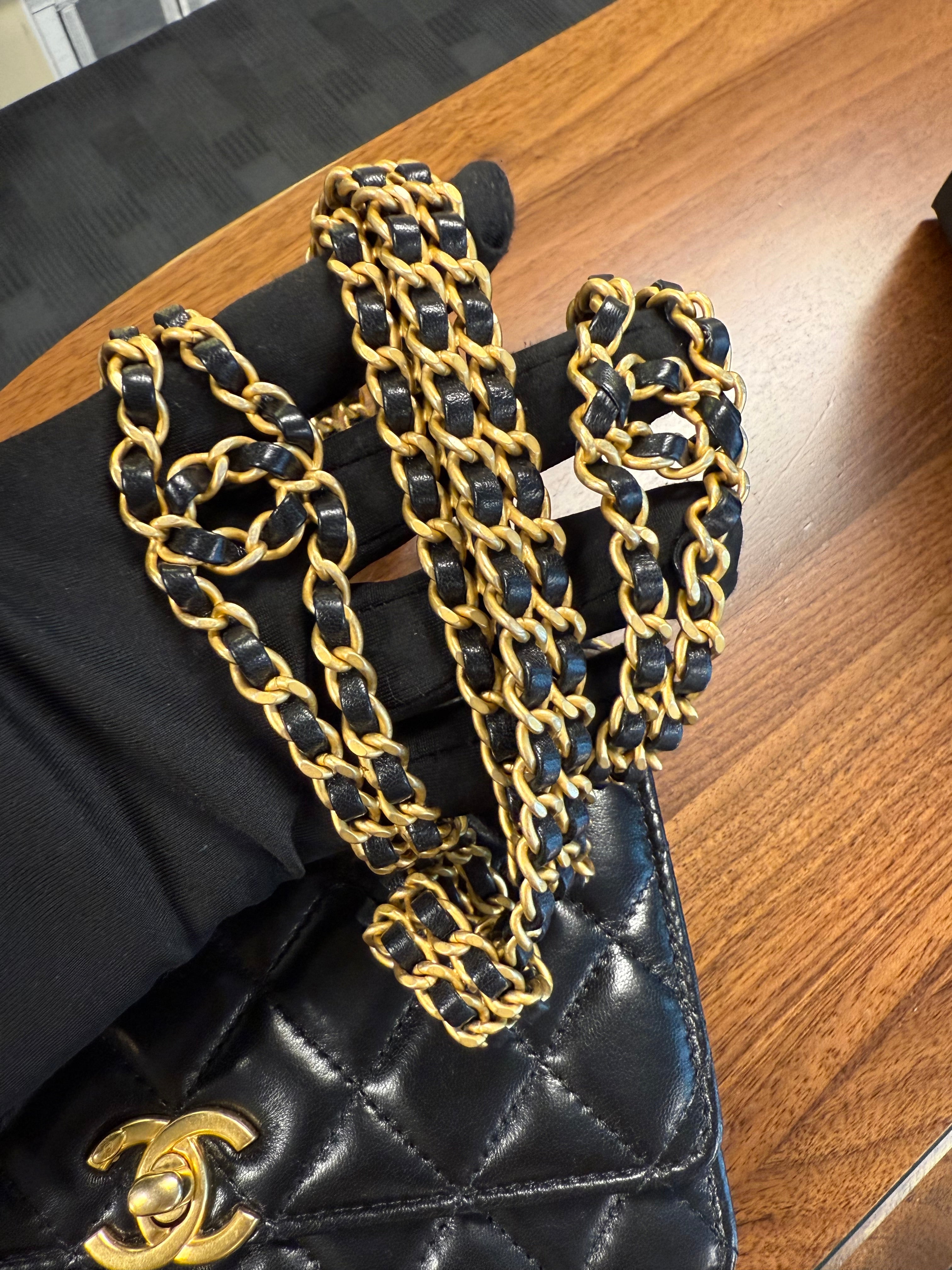 CHANEL BLACK WALLET ON CHAIN SEASONAL GHW