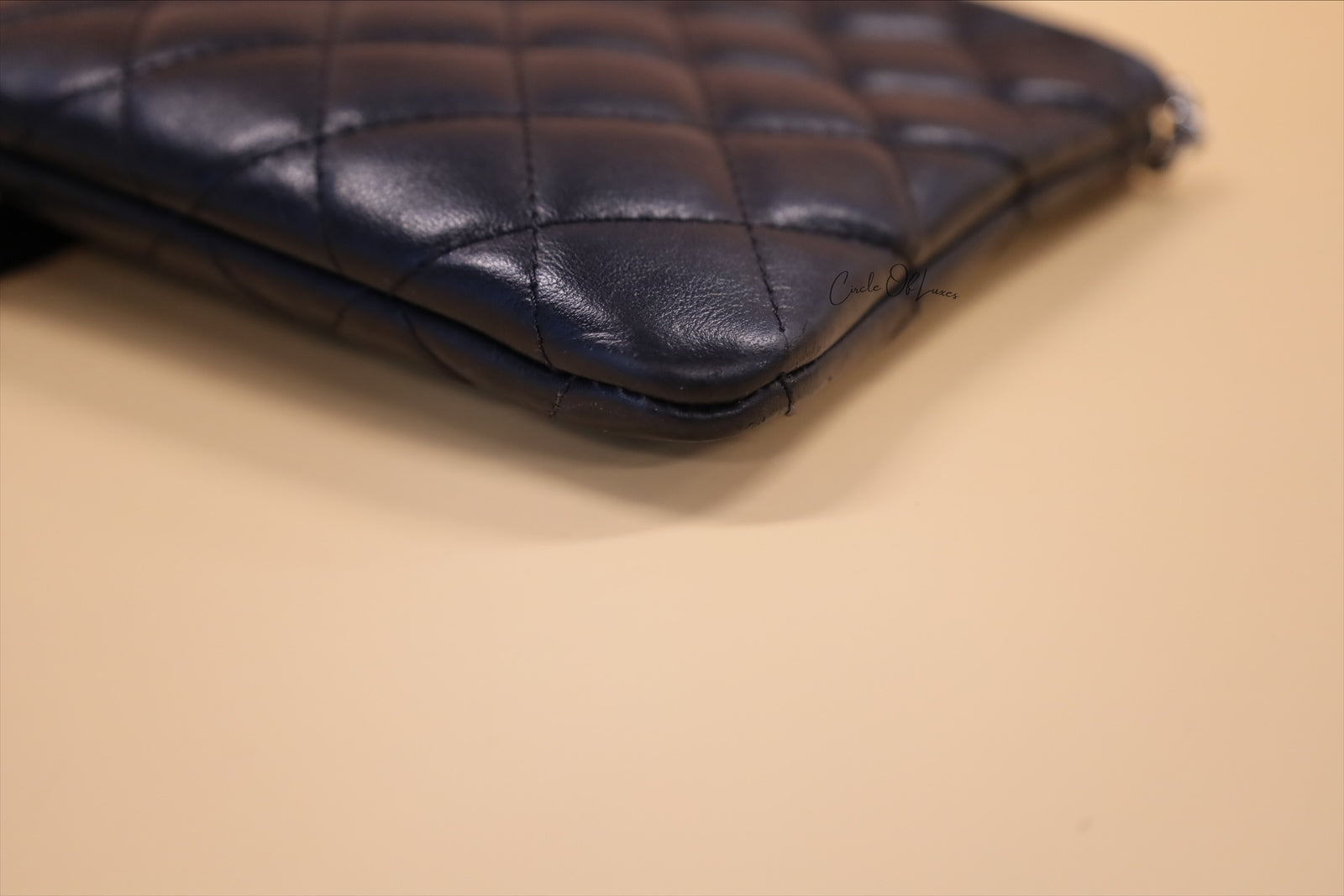 CHANEL SMALL BLACK  SLINGBAG SHW