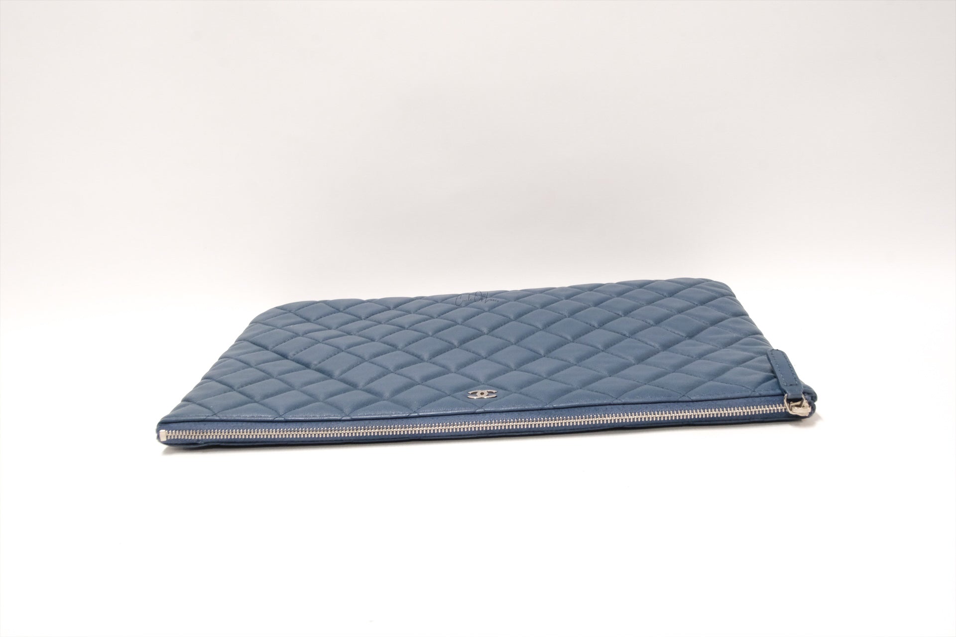 CHANEL LARGE OCASE LAMBSKIN BLUE SHW