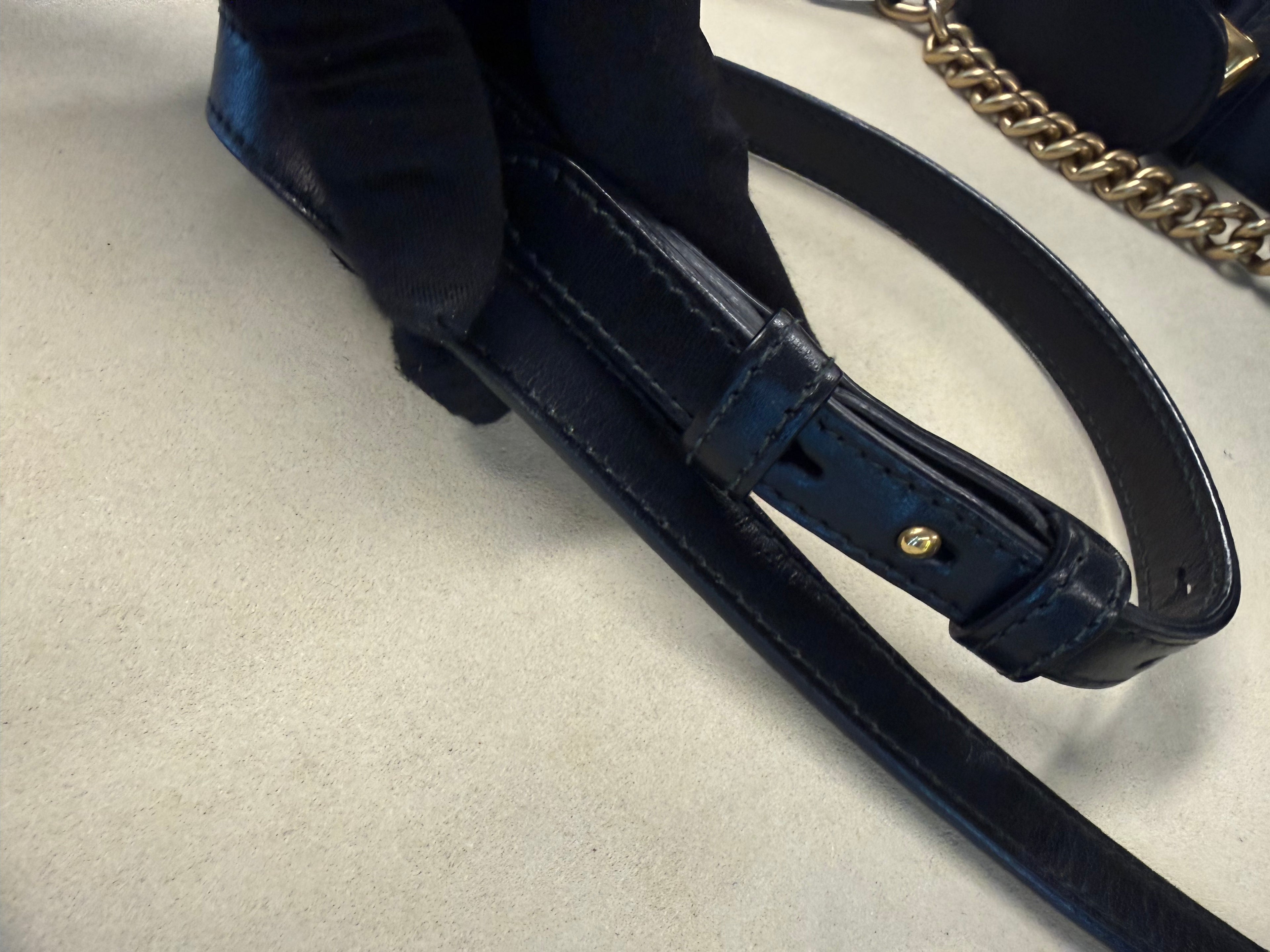 GUCCI SMALL CAMERA MARMONT BLACK GHW