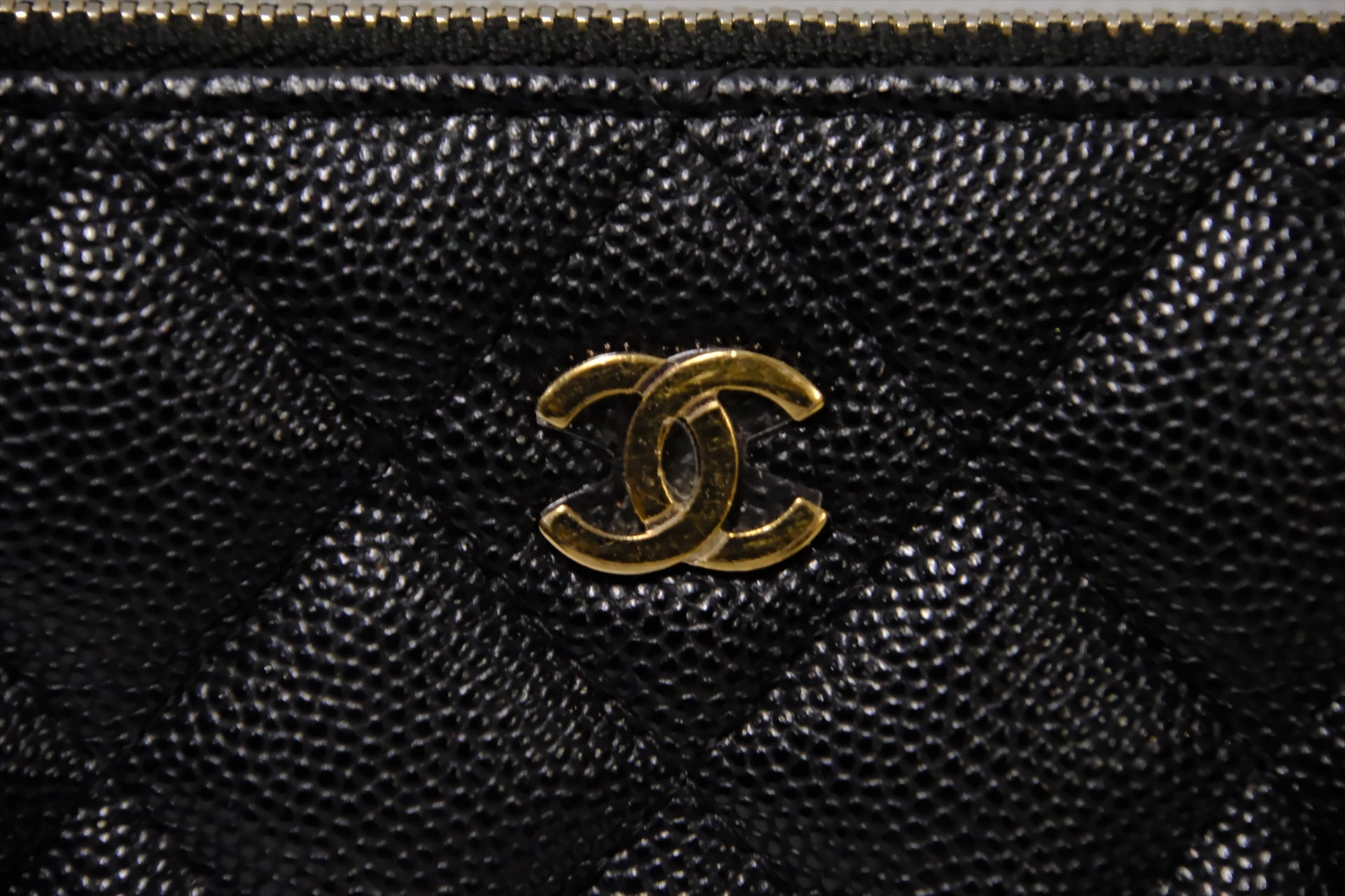 CHANEL DOUBLE CHAIN  POUCH CAVIAR GHW