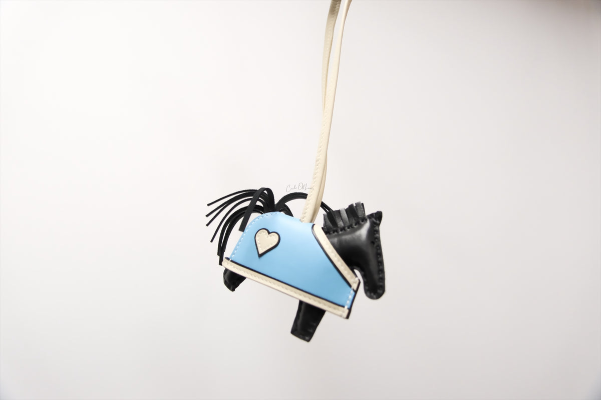 HERMES RODEO ROBEO COEUR PM CHARM