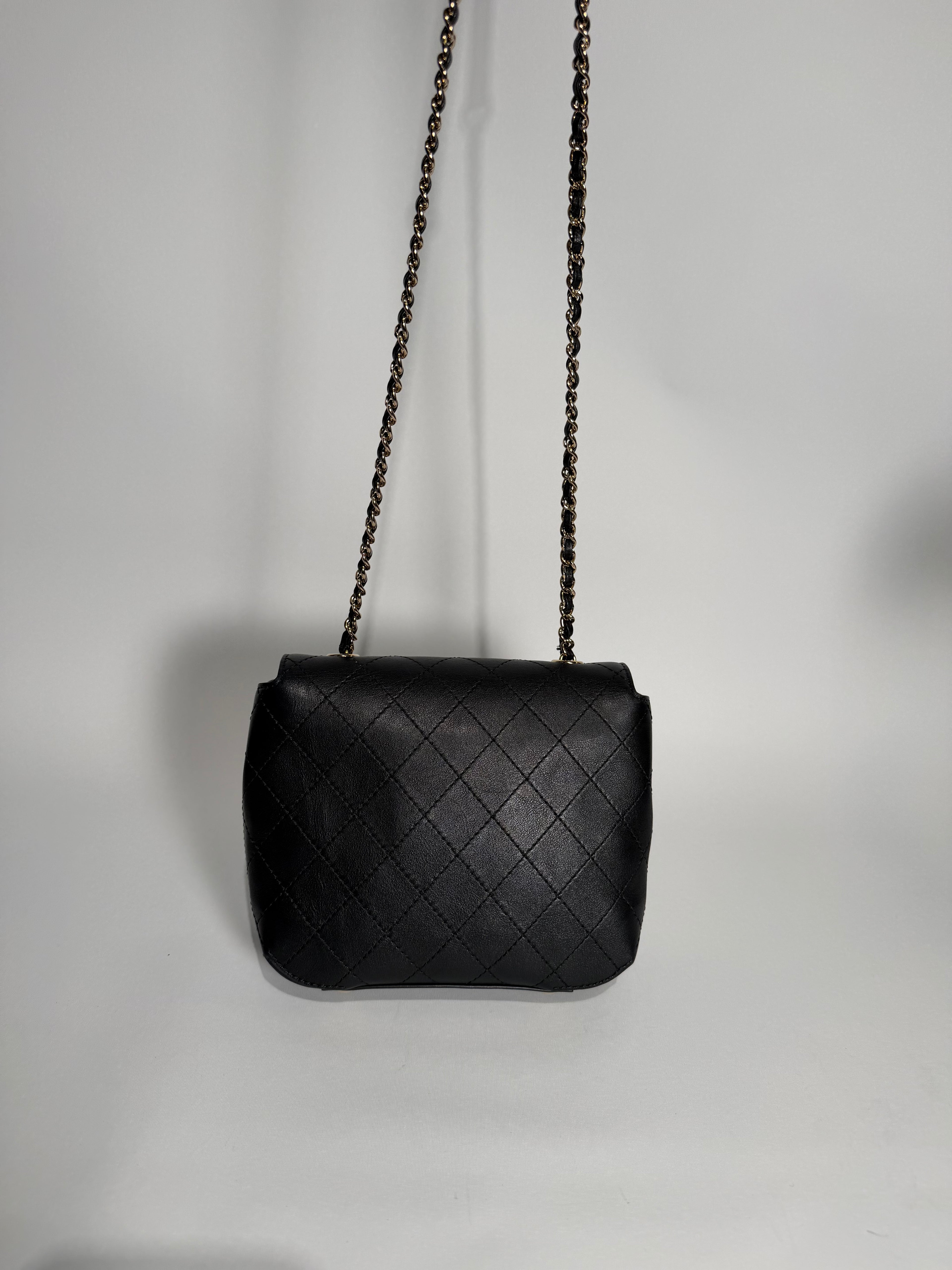 COVERED MATELASSE SMALL FLAP CLOSURE CHAIN CALFSKIN
