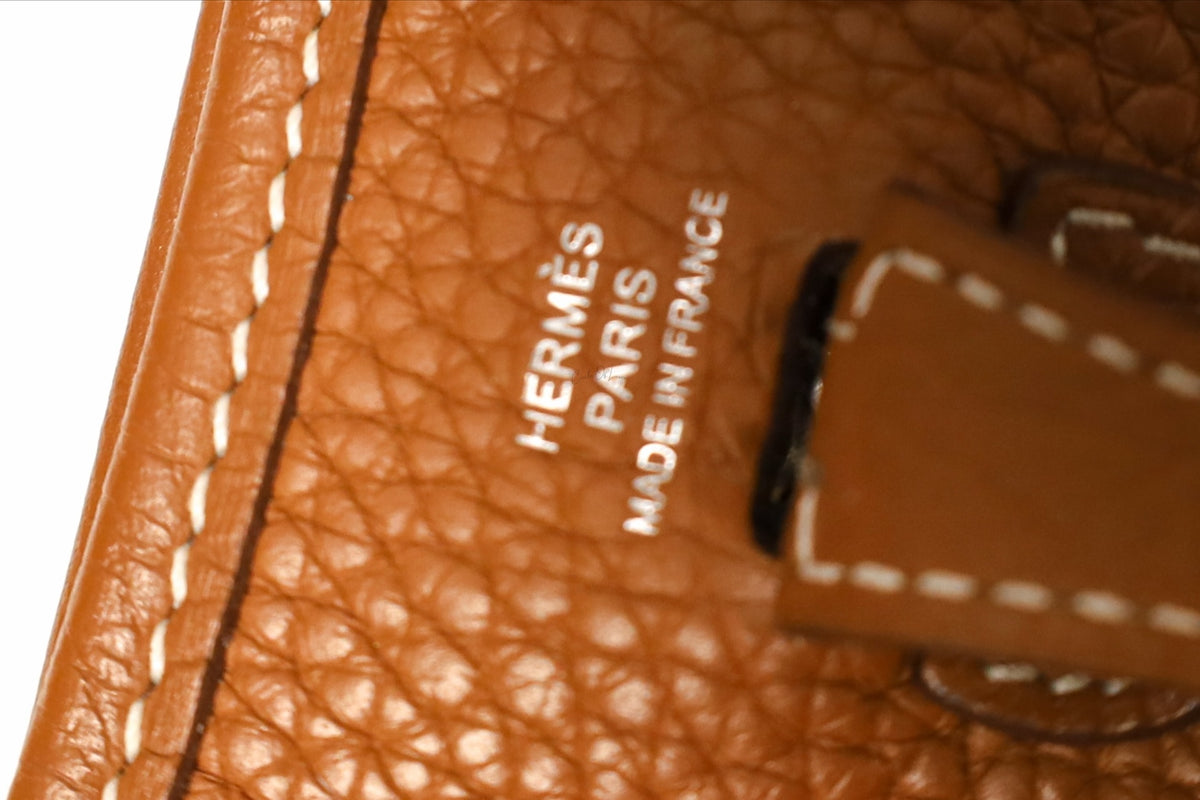 Hermès Evelyne 16 Amazone (TPM) Gold Taurillon Clemence & Palladium Hardware.