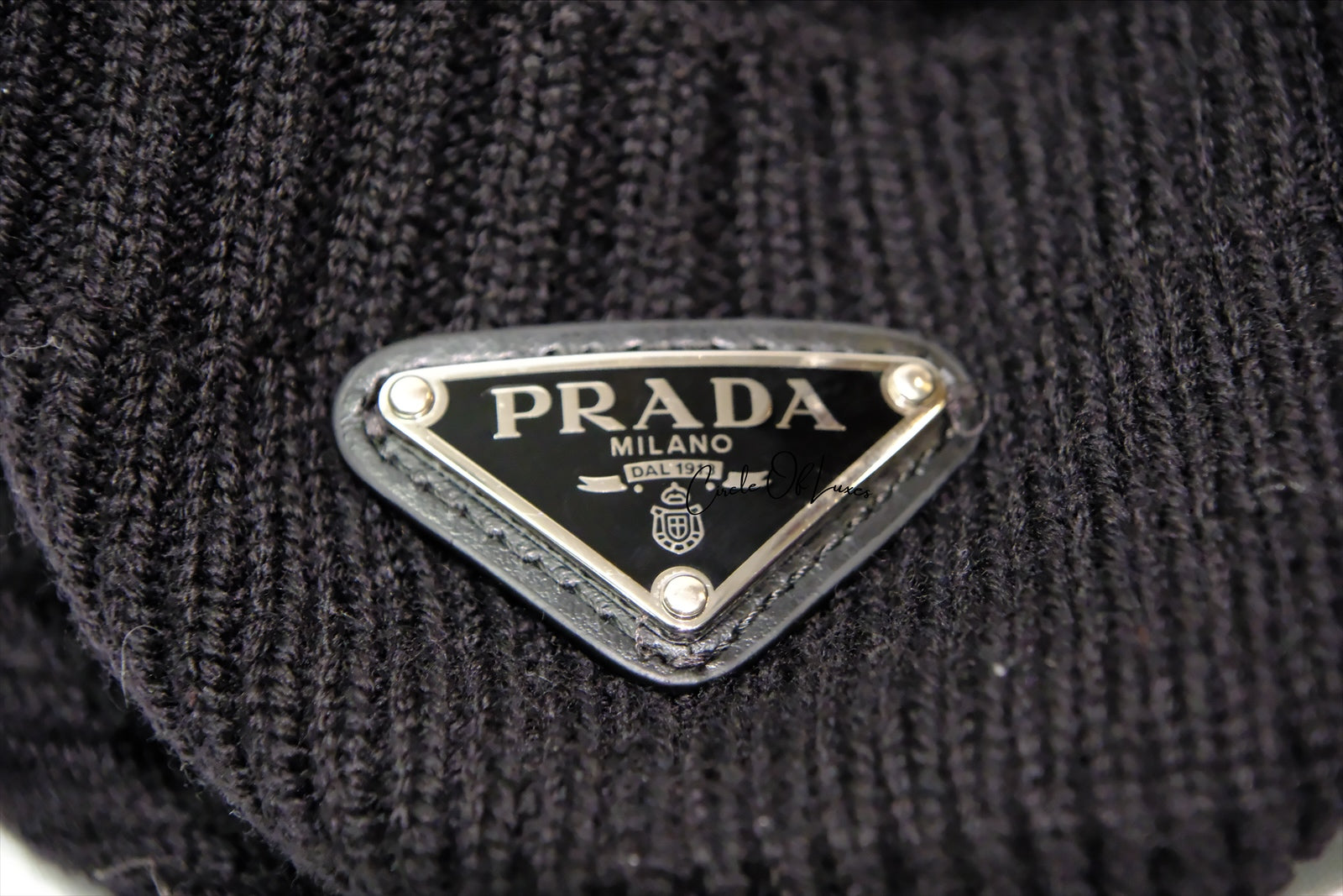 BLACK PRADA BEANNIE SIZE M VIRGIN WOOL