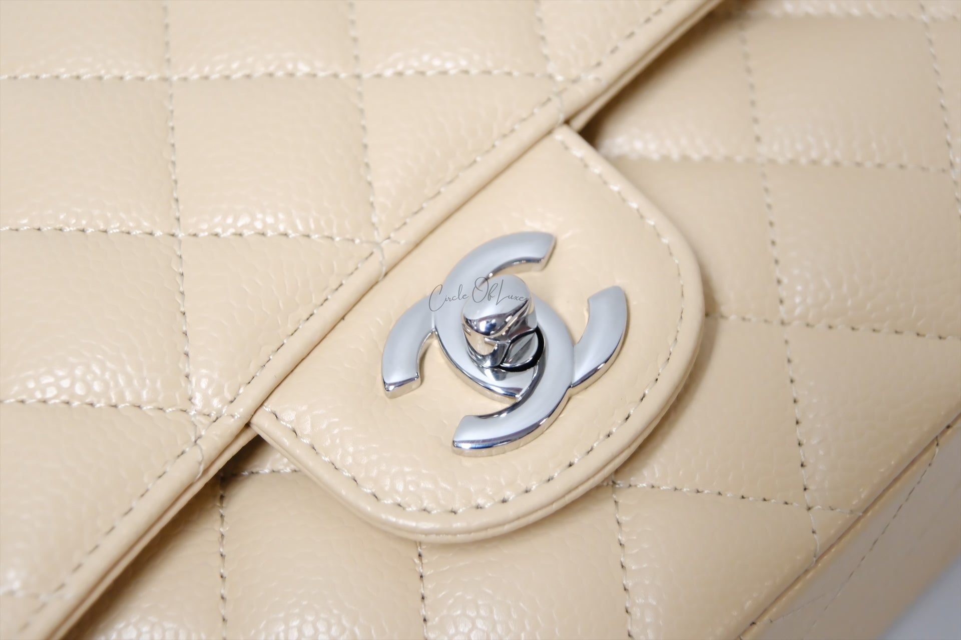 CHANEL CLASSIC MEDIUM LIGHT BEIGE CAVIAR SHW