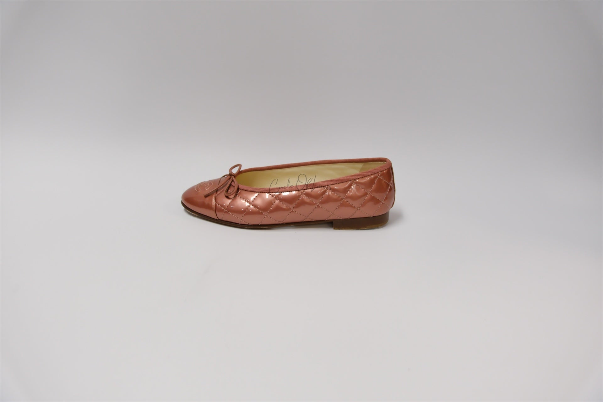 CHANEL BALLETS PINK PATENT BALLERINA SIZE 35.5