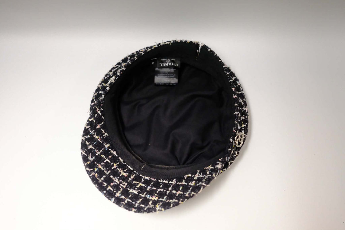 CHANEL TWEED NEWBOY CAP CC LOGO CRYSTAL SIZE M