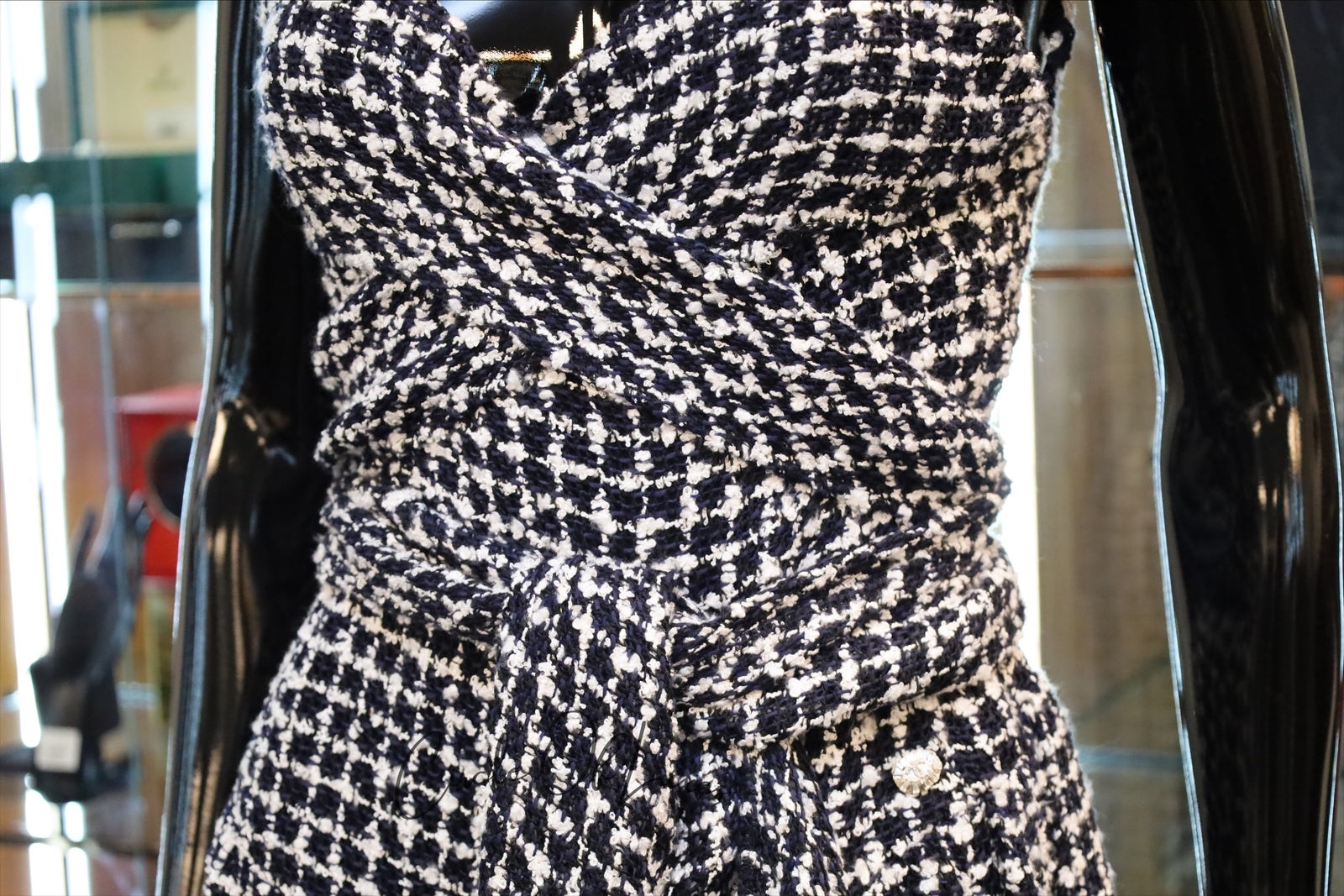 CHANEL 23C ASYMMETRICAL HEM TWEED 36FR
