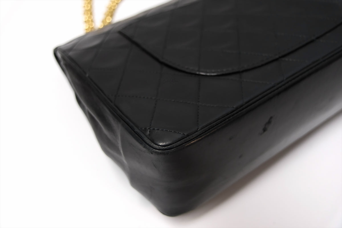 CHANEL BLACK LAMBSKIN MEDIUM FLAP BAG