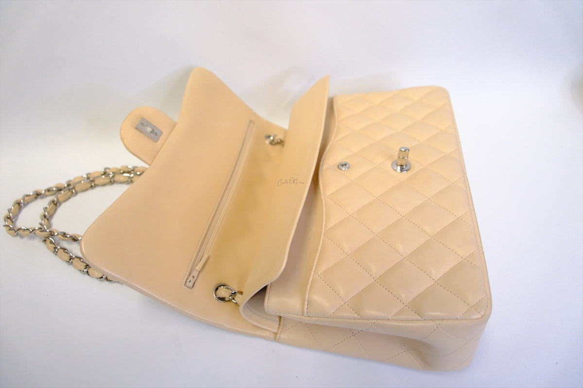 CHANEL JUMBO CLASSIC FLAP BEIGE LAMBSKIN SHW