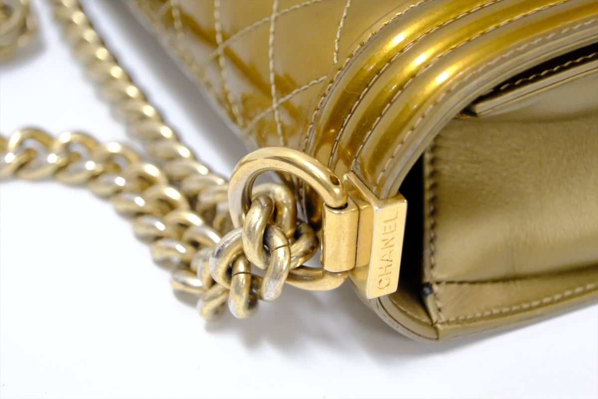 CHANEL OLD MEDIUM GOLD PATTERN GHW