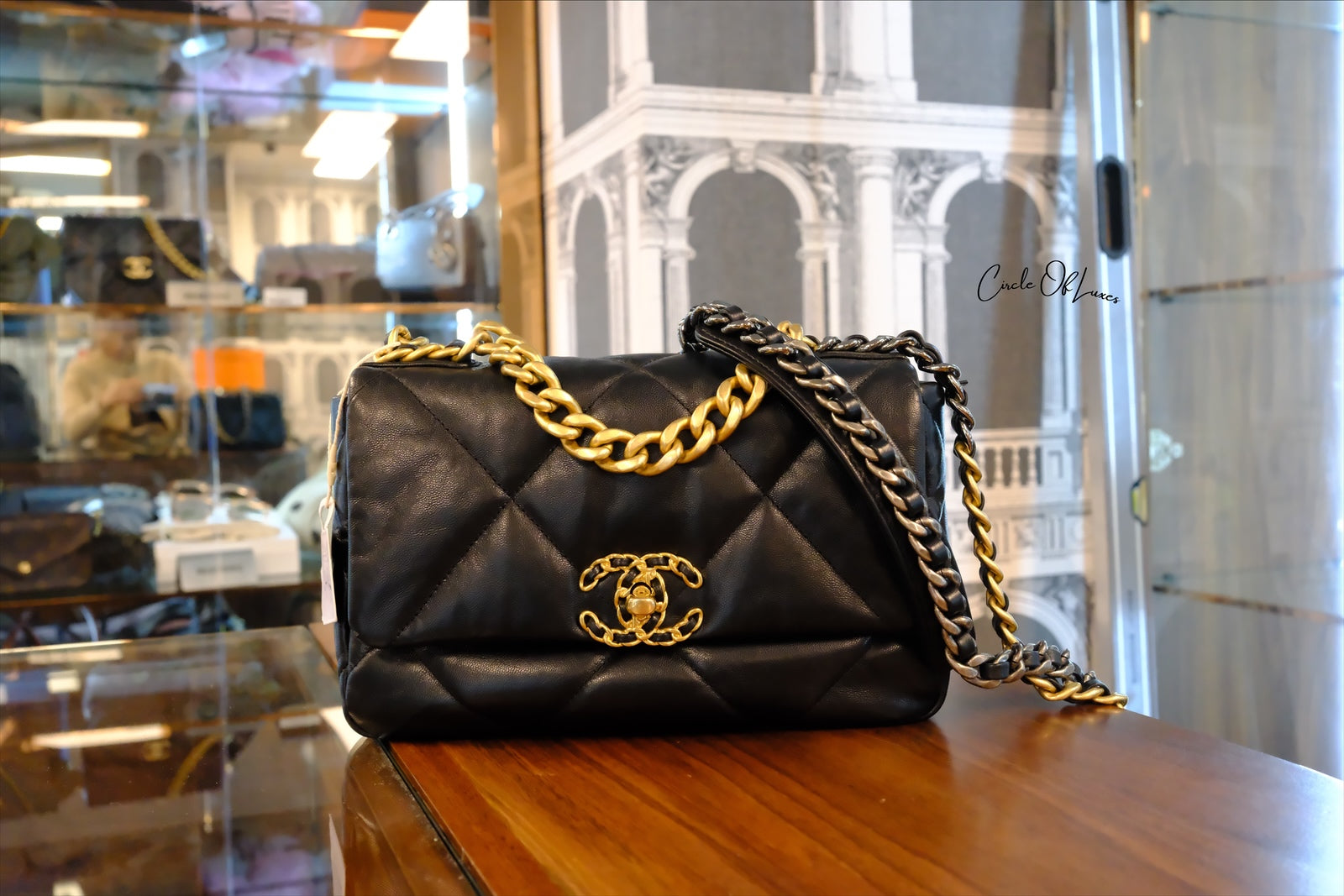CHANEL C19 SMALL BLACK GHE