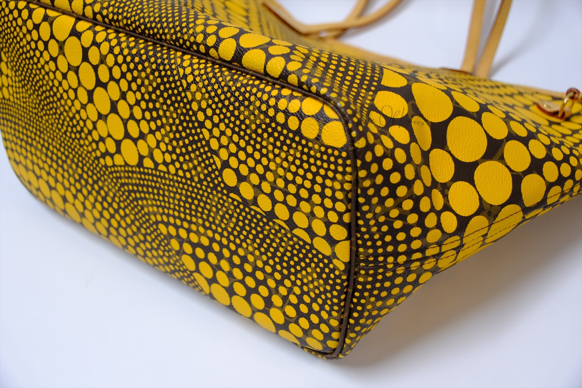 LOUIS VUITTON  NEVERFULL MM YAJOI KUSAMA LIMITED EDITION