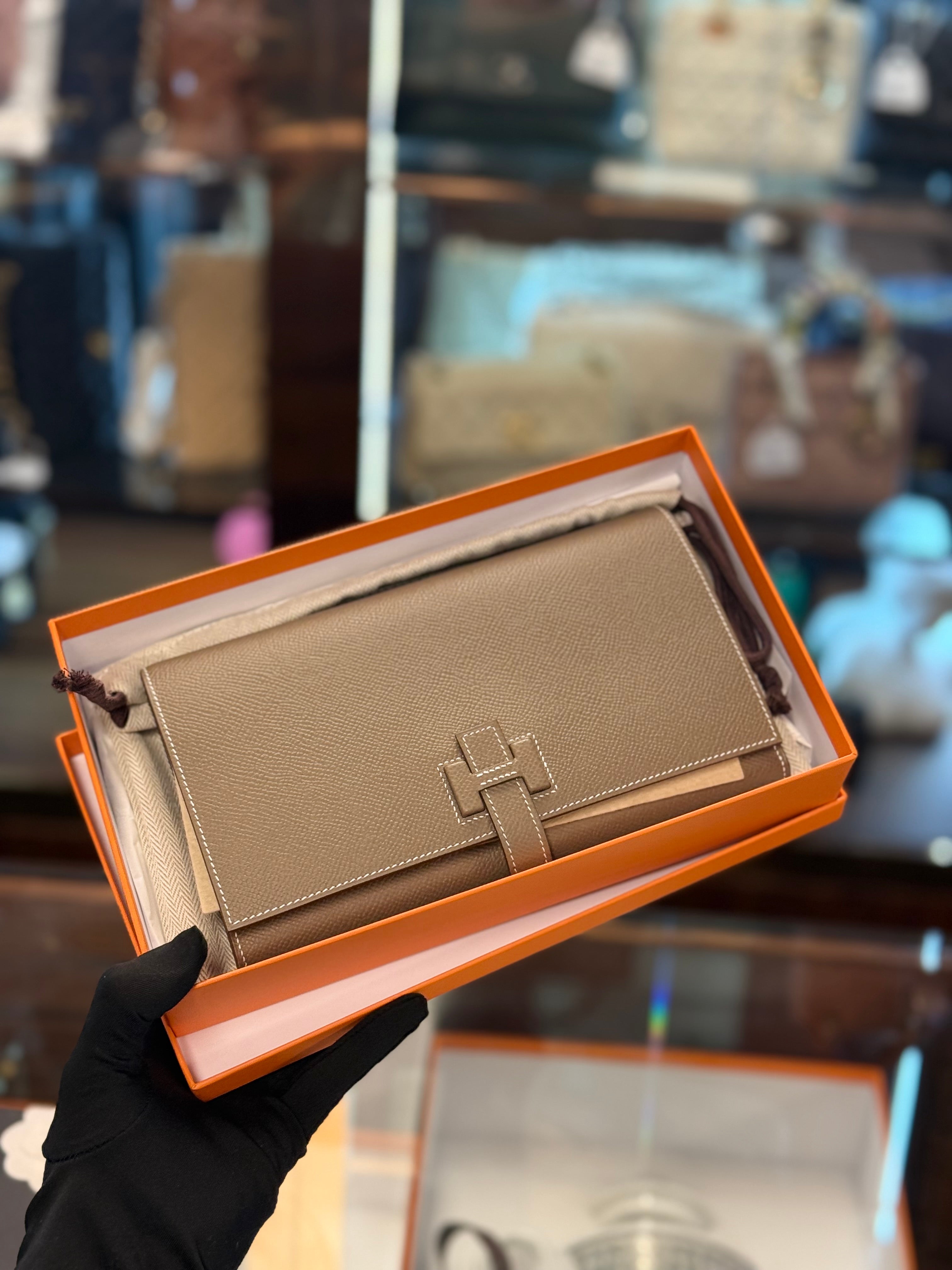 NEW H HERMES PASSANT TOUTENMAIN  WALLET ETOUPE