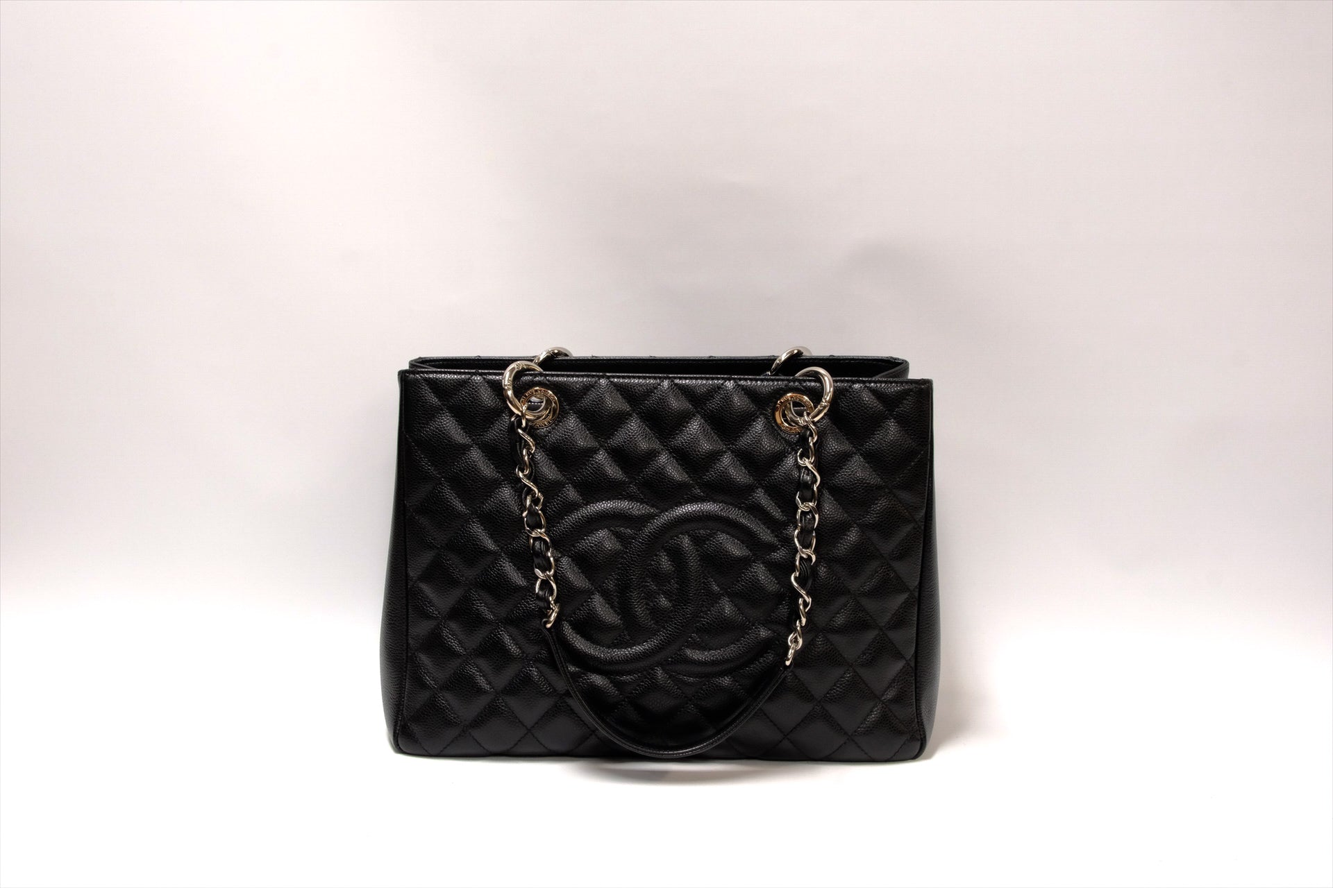 CHANEL BLACK GST CAVIAR SHW