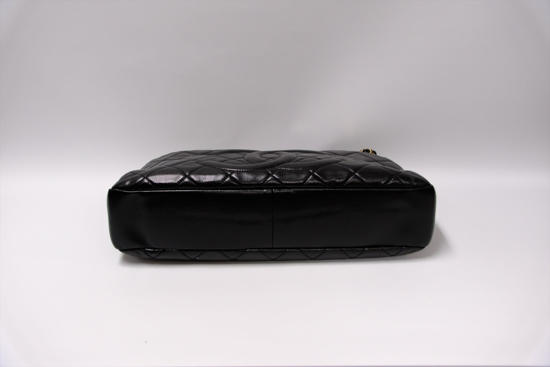 CHANEL BLACK TOTE CAVIAR  GHW
