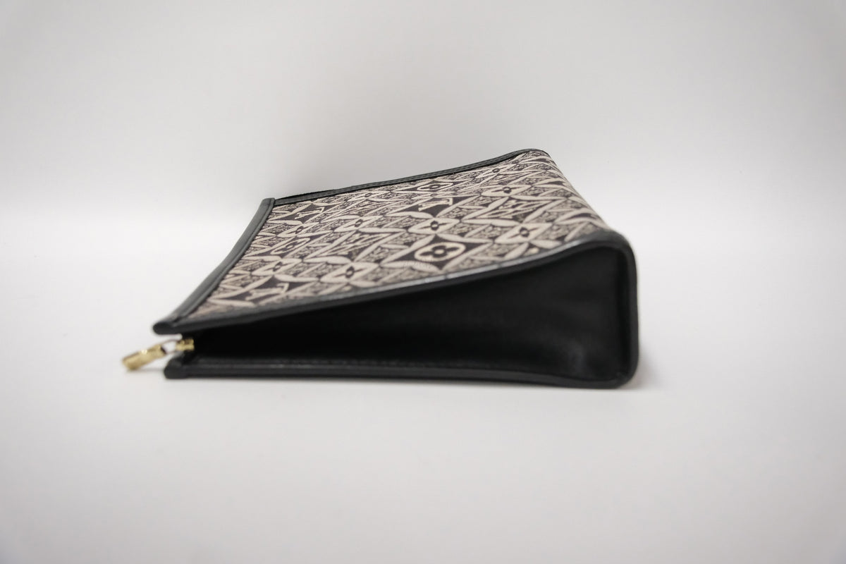 TOILETTRY SINCE 1854MONOGRAM JACQUARD POUCH 26