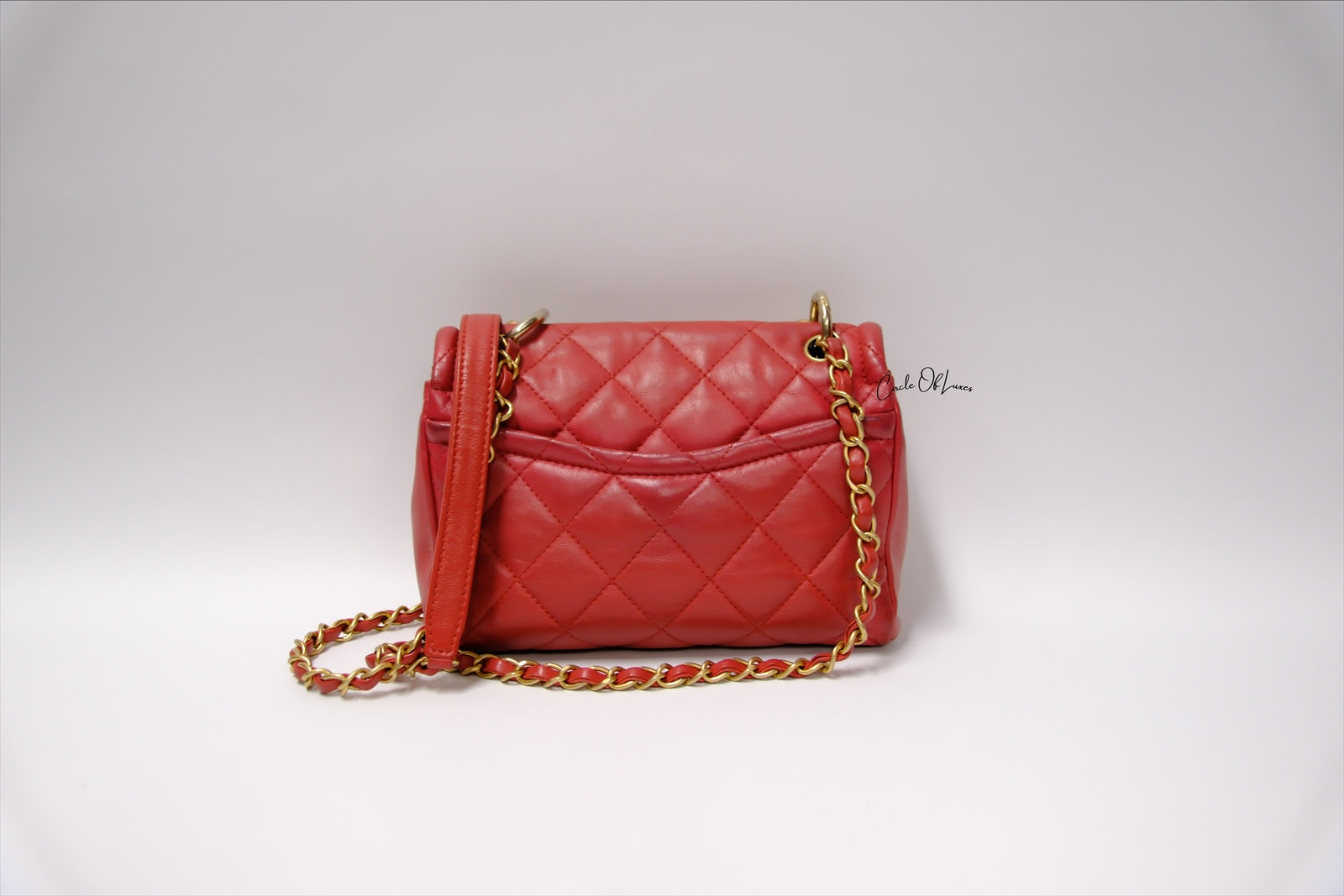 CHANEL CHAIN LINKED CC FLAP LAMSKIN RED GAHW