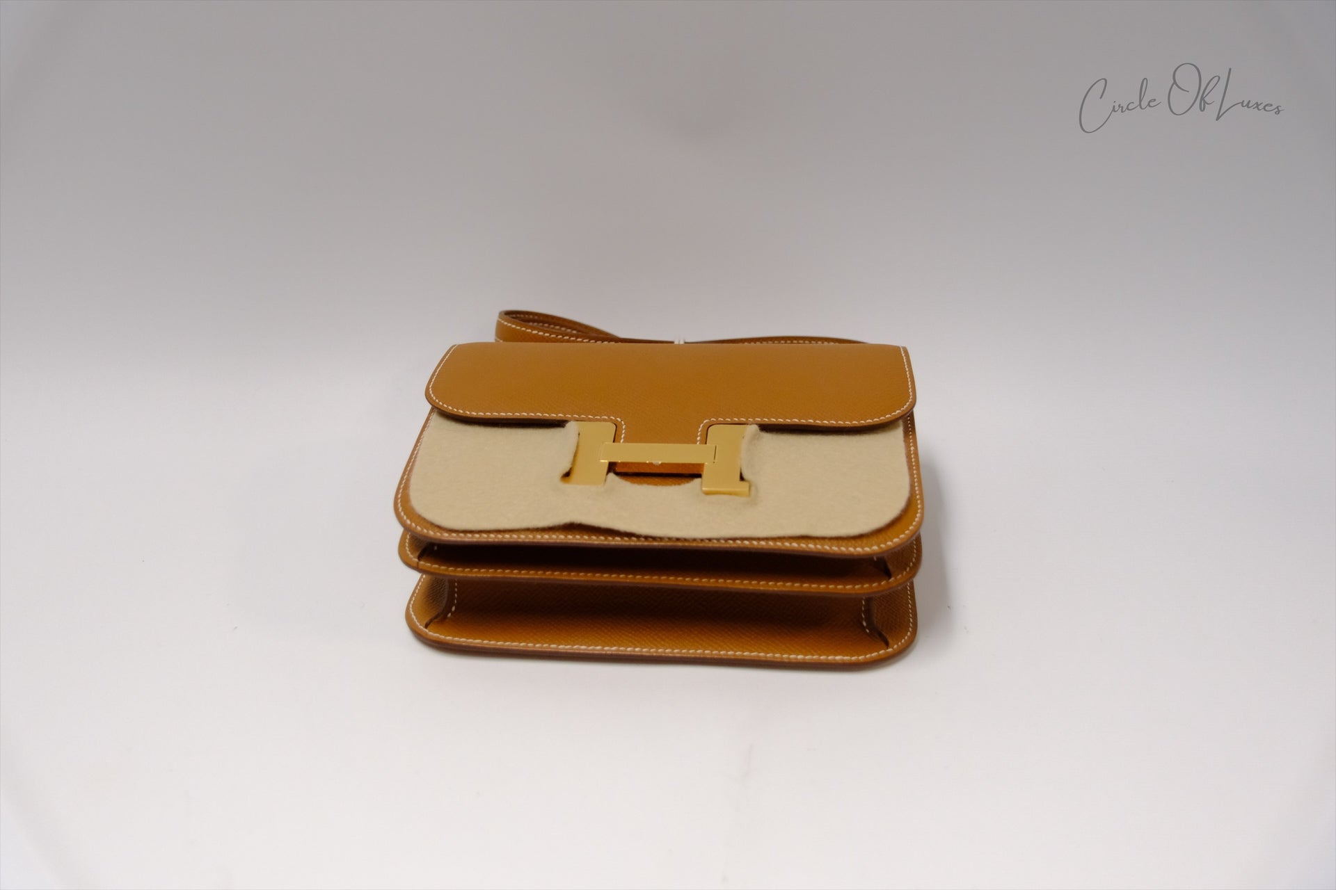 HERMES CONSTANCE MINI GOLD ON GHW