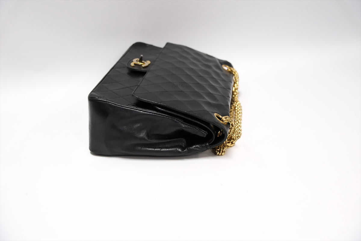 CHANEL BLACK LAMBSKIN MEDIUM FLAP BAG