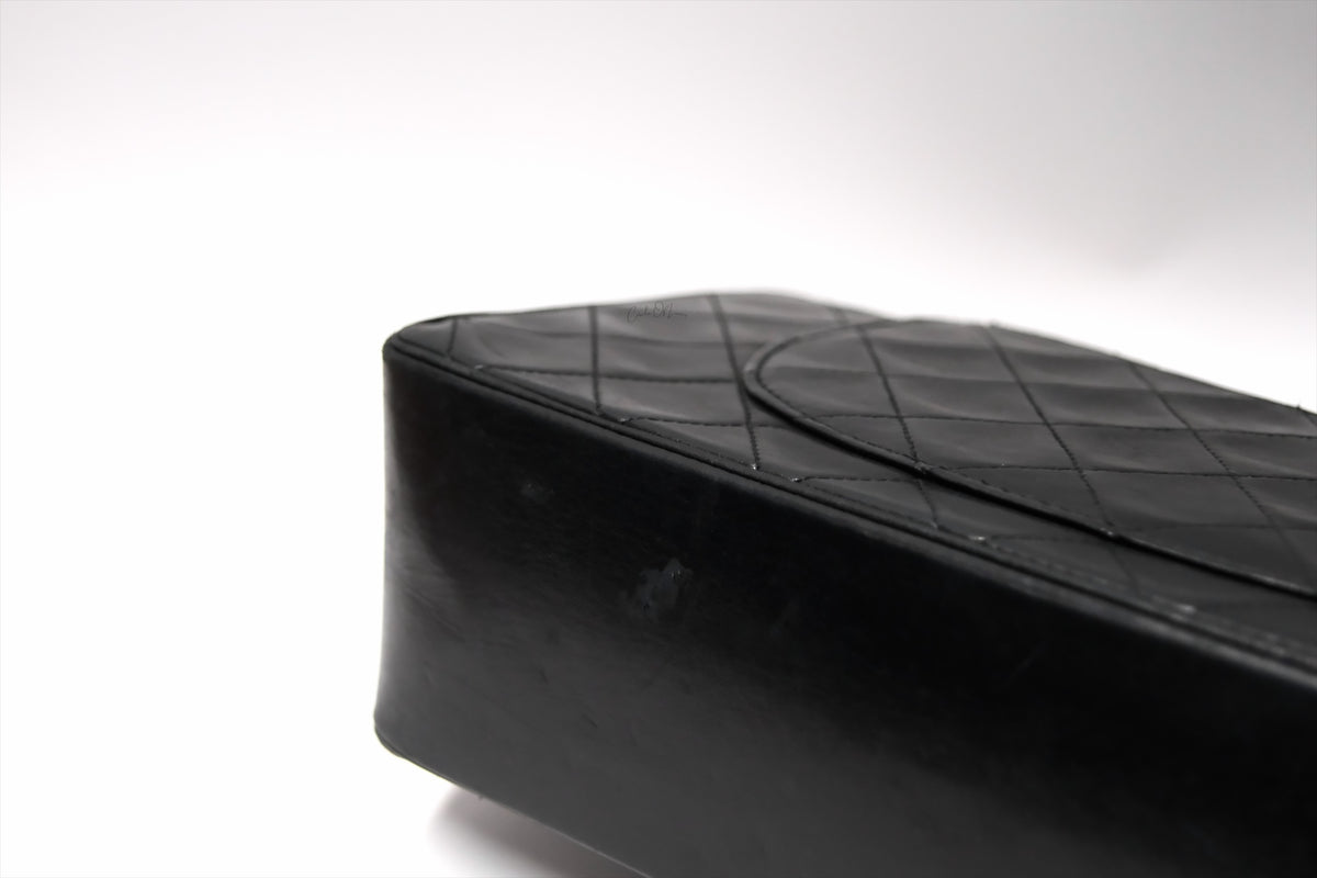 CHANEL BLACK LAMBSKIN MEDIUM FLAP BAG