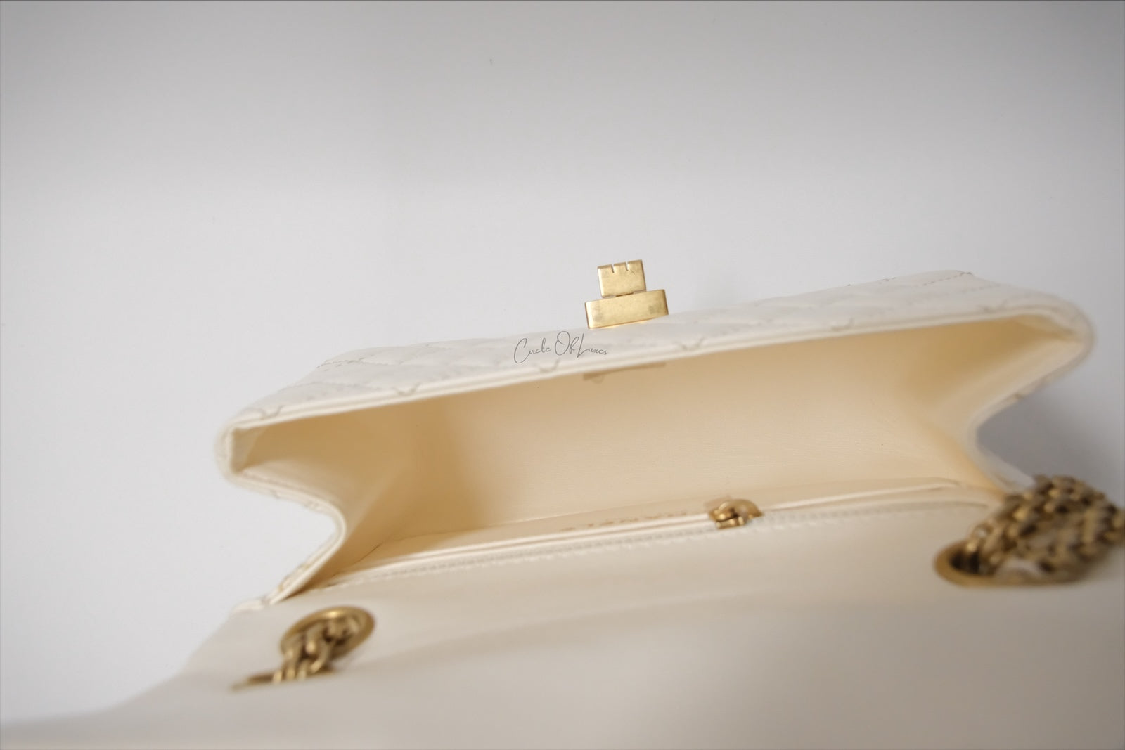CHANEL MINI REISSUE CALFSKIN WHITE CREAM GBHW  CODECHIP