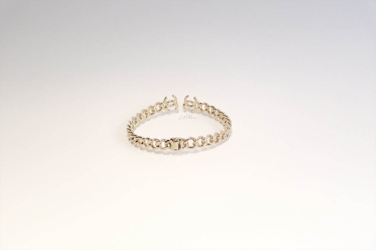 CHANEL CHOCKER