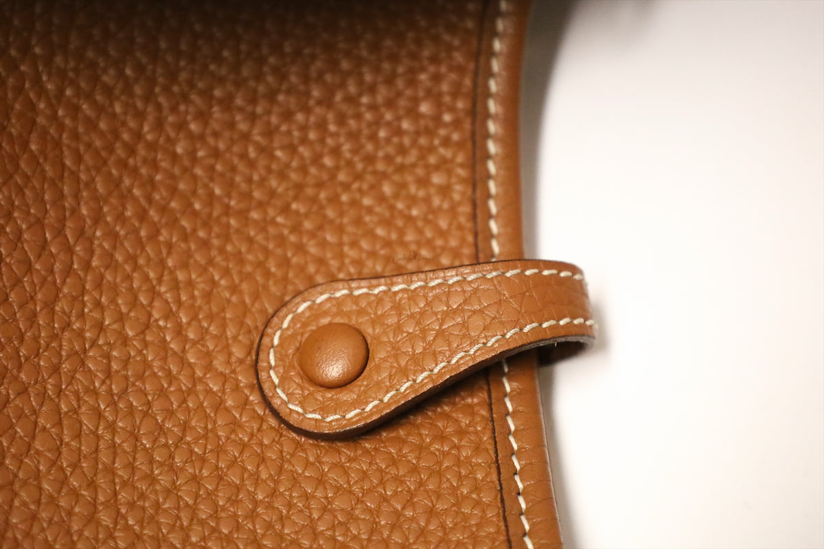 Hermès Evelyne 16 Amazone (TPM) Gold Taurillon Clemence & Palladium Hardware.