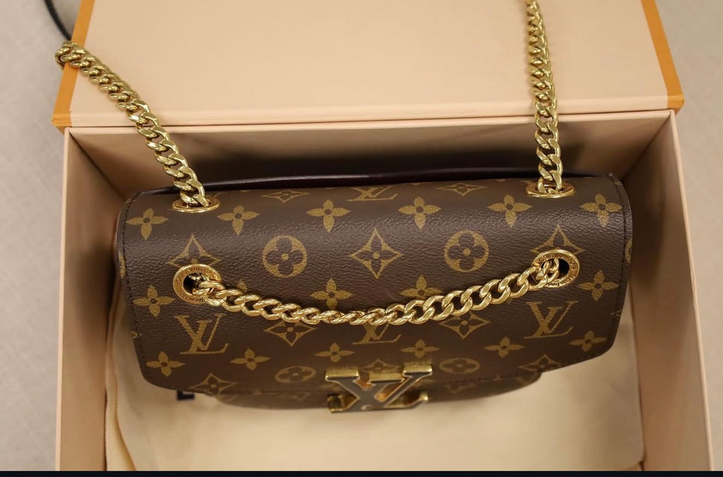 LOUIS VUITTON PASSY MONOGRAM