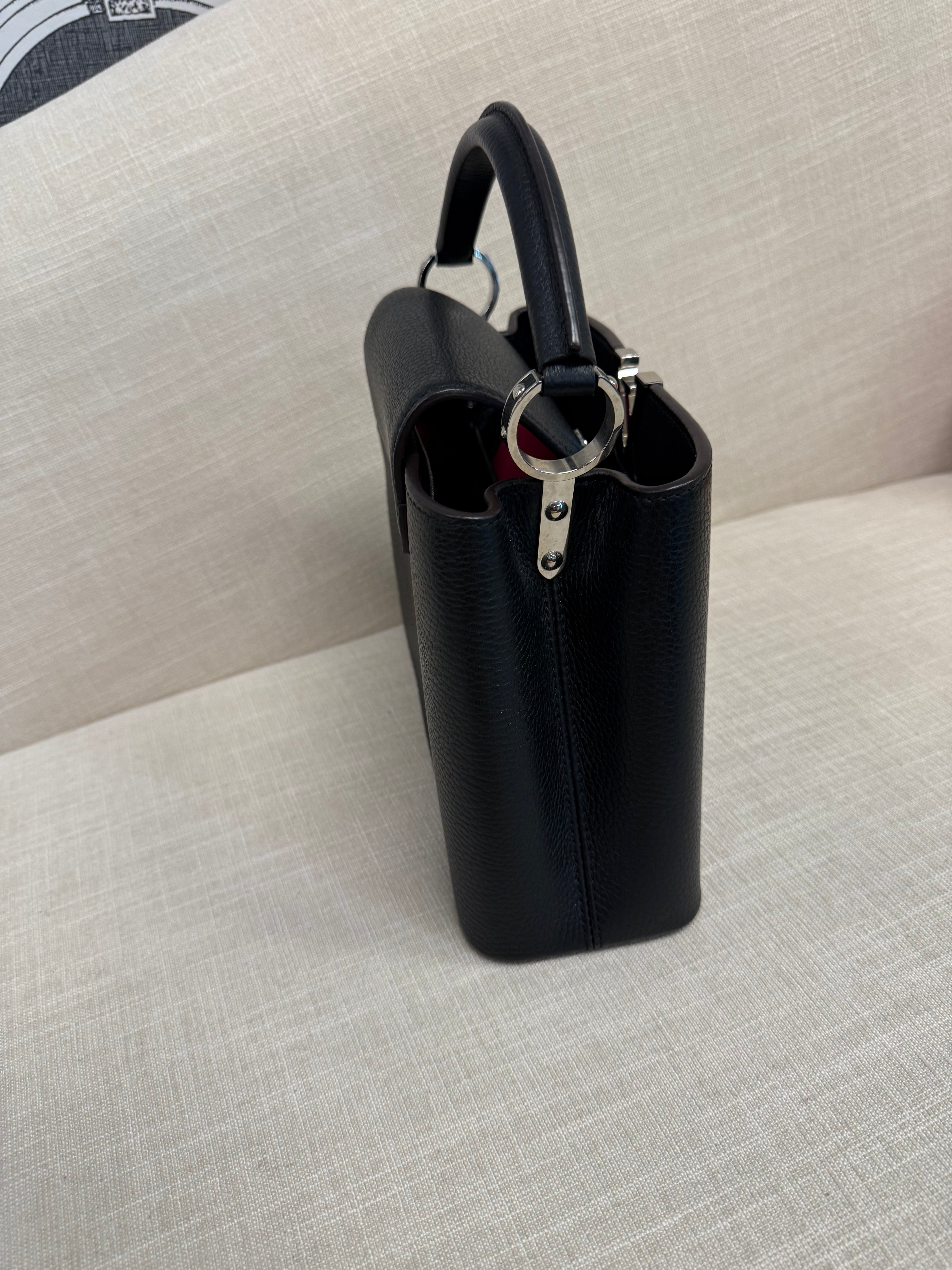 CHANEL CAPUCINES BB BLACK