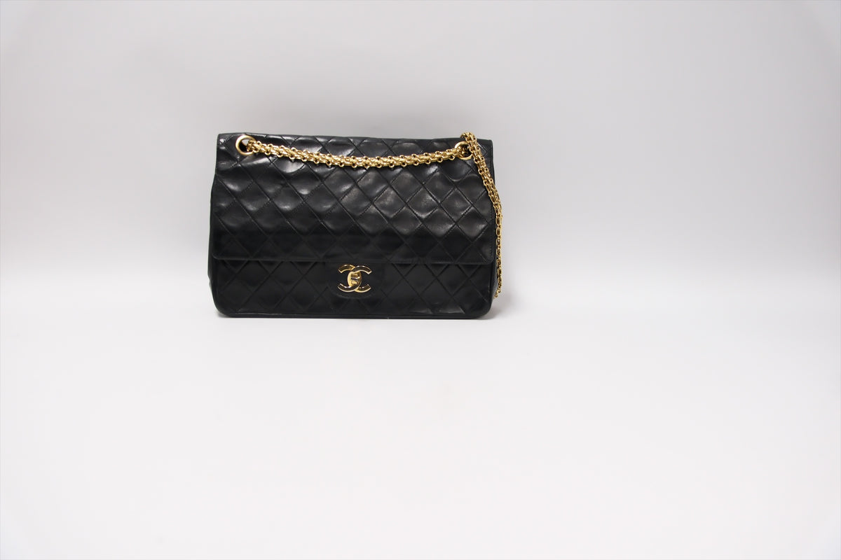 CHANEL BLACK LAMBSKIN MEDIUM FLAP BAG